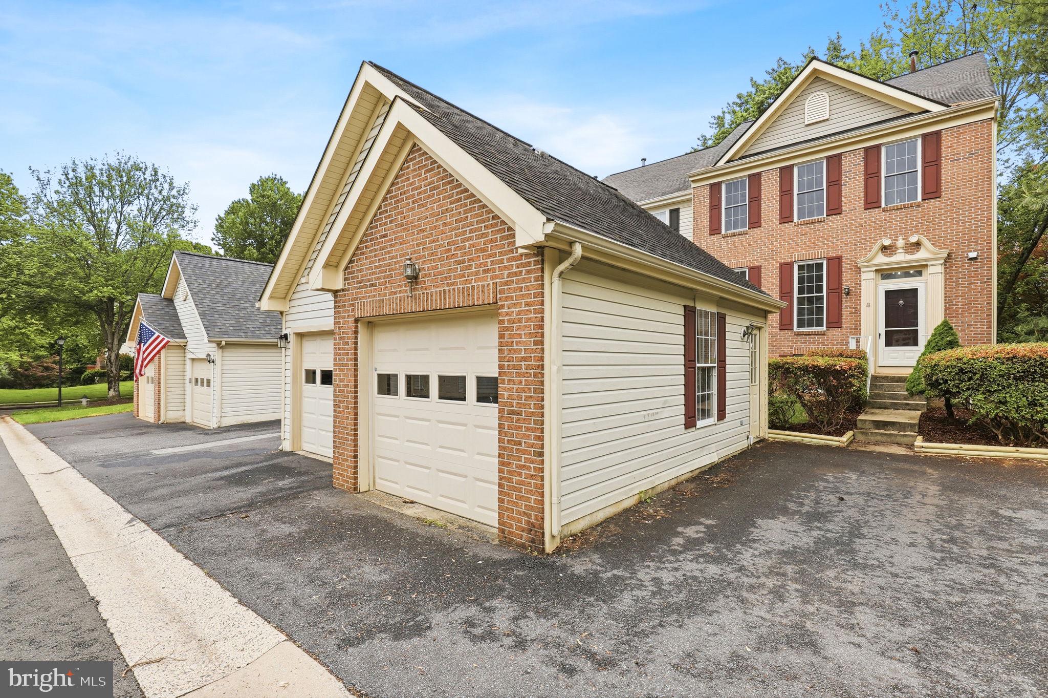 HALLOWELL - Residential