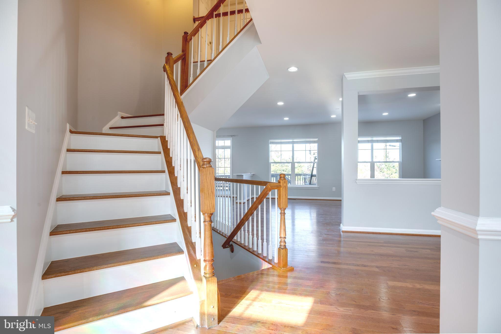AVENDALE WOODLAND GROVE - Residential Lease