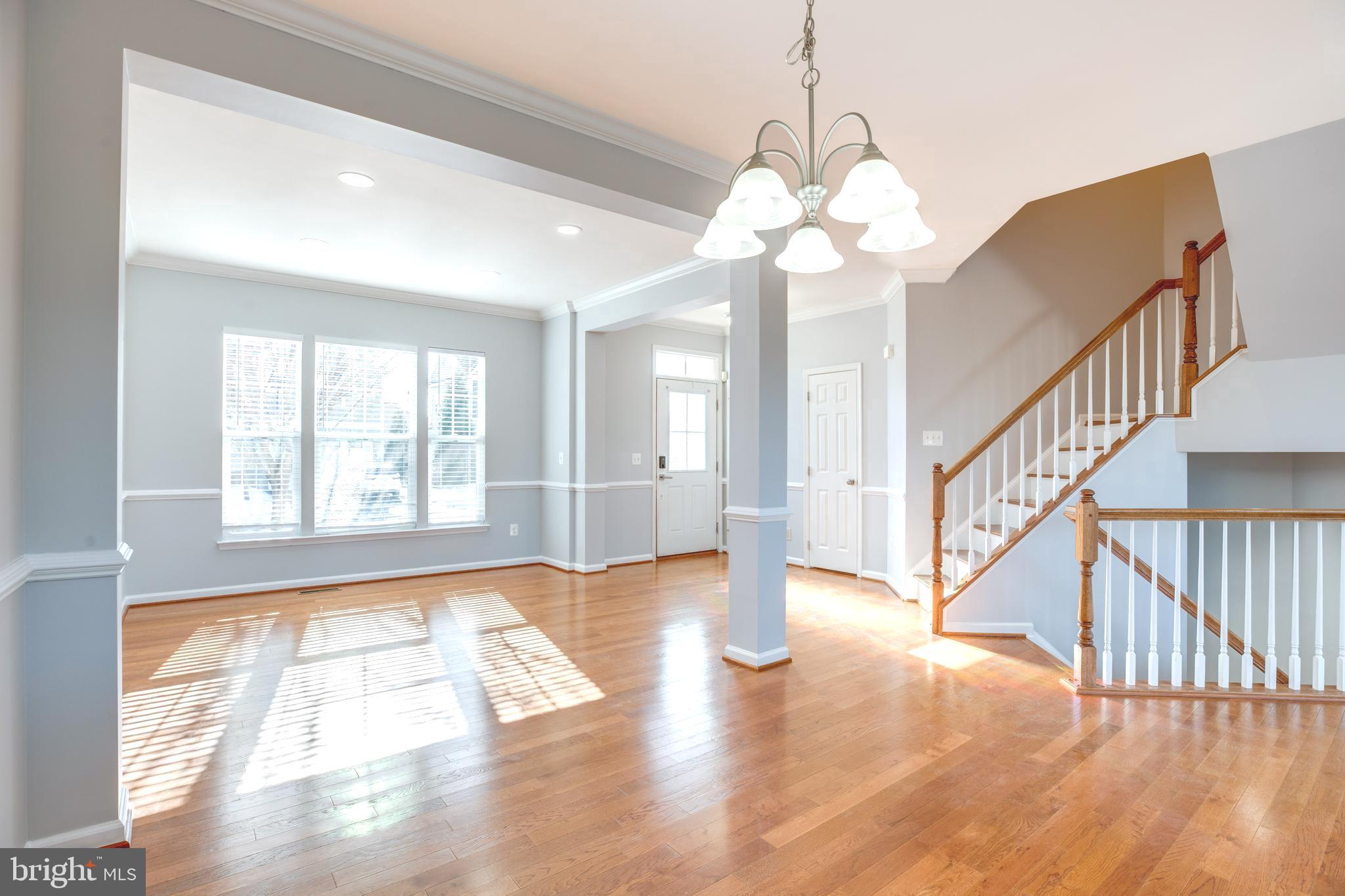 AVENDALE WOODLAND GROVE - Residential Lease