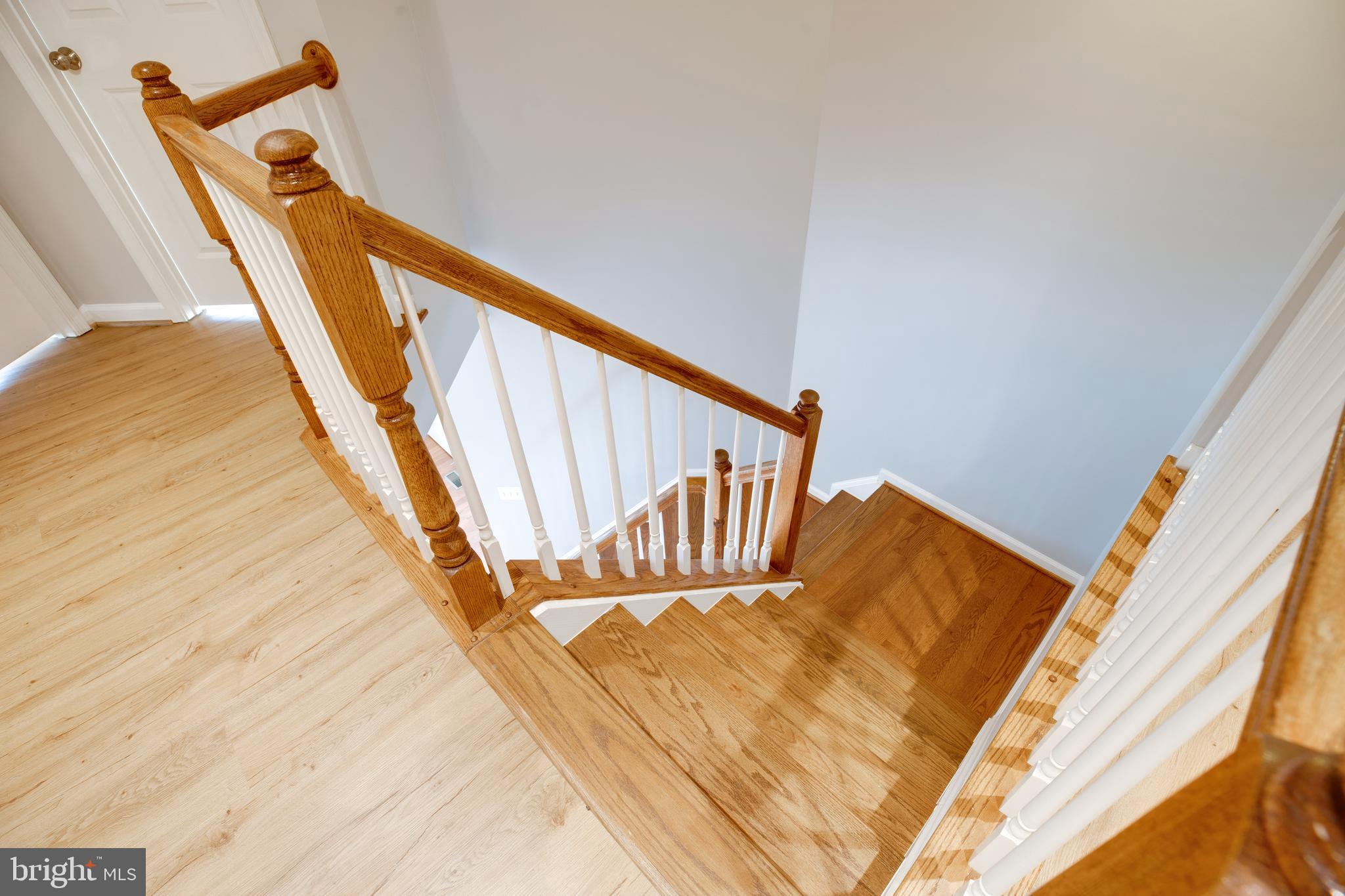 AVENDALE WOODLAND GROVE - Residential Lease