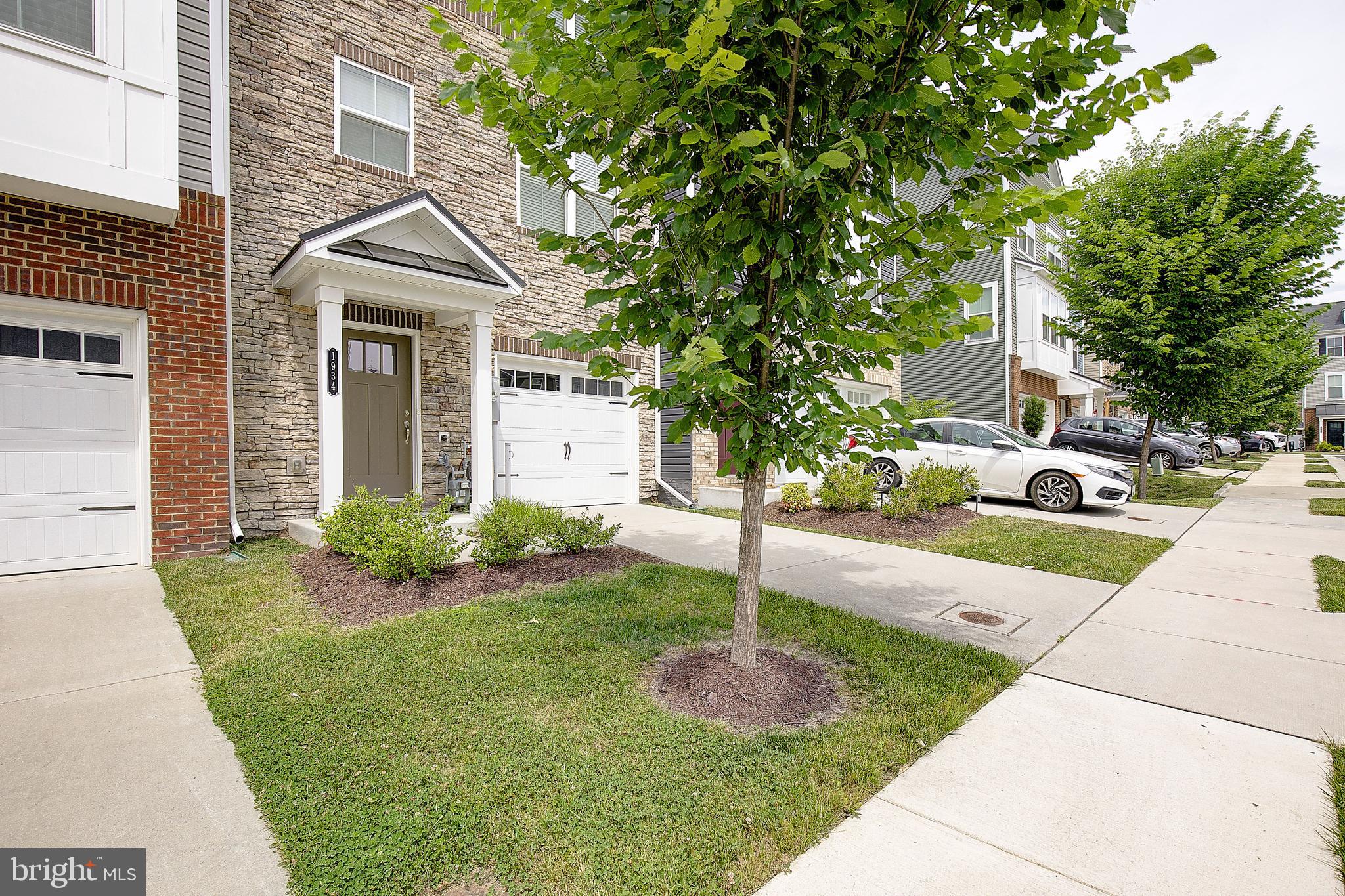 THE RIDGES - Residential