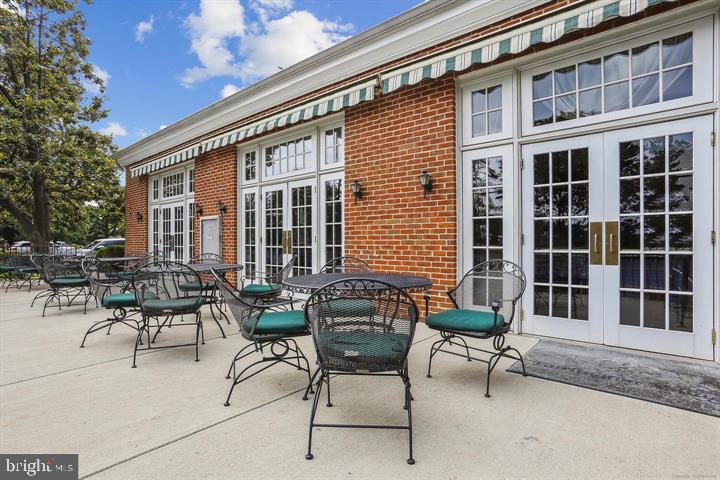 FAIRLINGTON VILLAGES - Residential