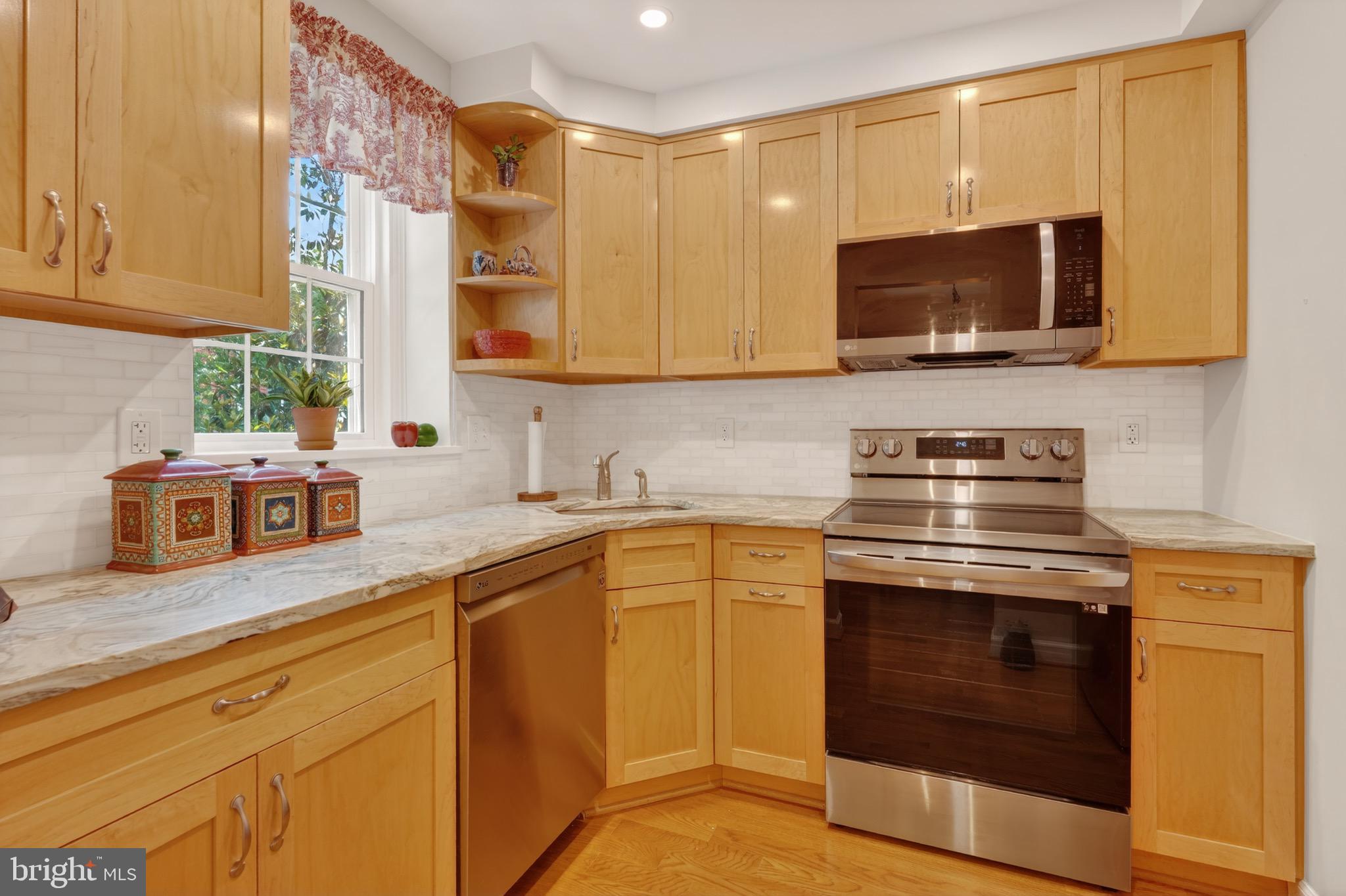 FAIRLINGTON VILLAGES - Residential