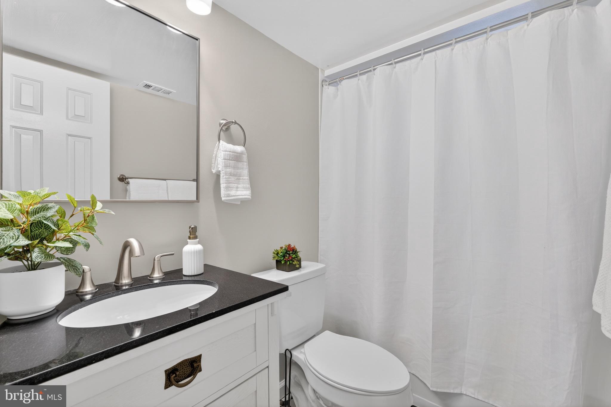 FAIRLINGTON VILLAGES - Residential