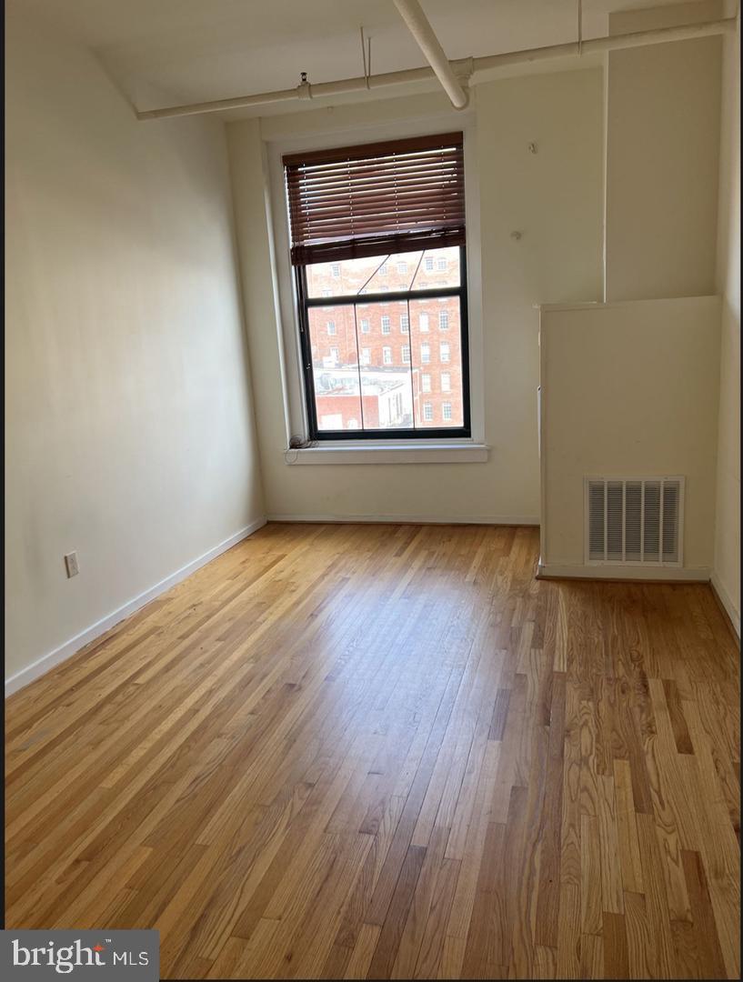 CHINATOWN - Residential