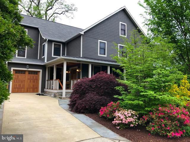 GREENWICH FOREST - Residential