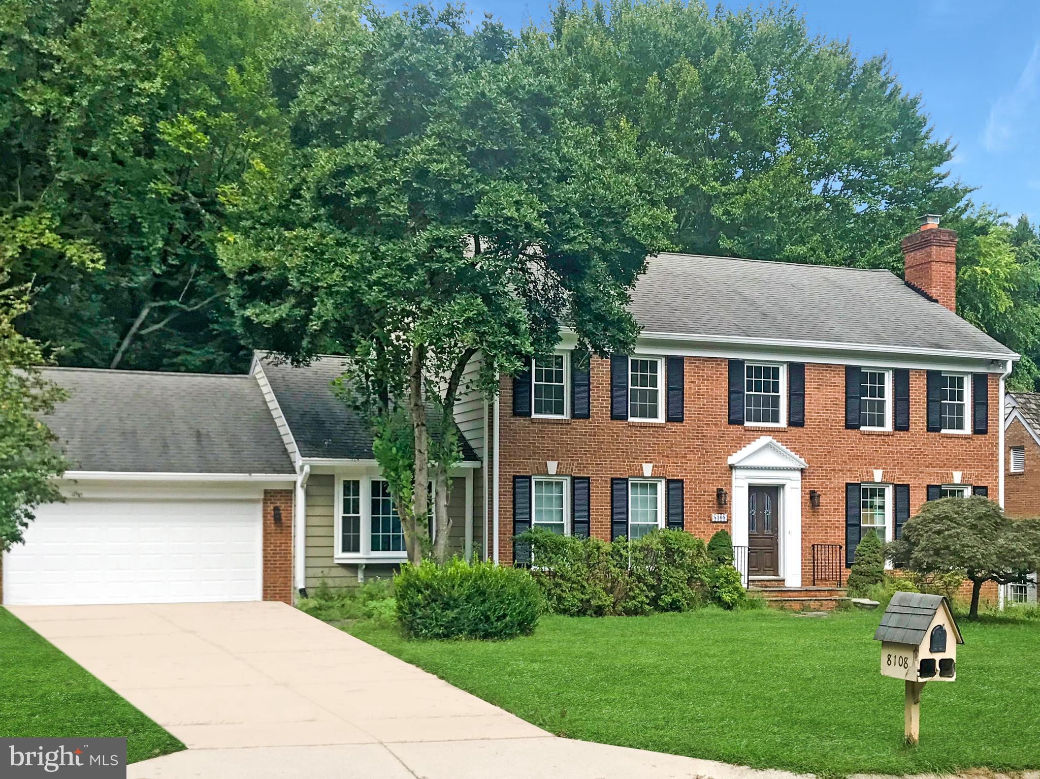 RIVER FALLS - Residential