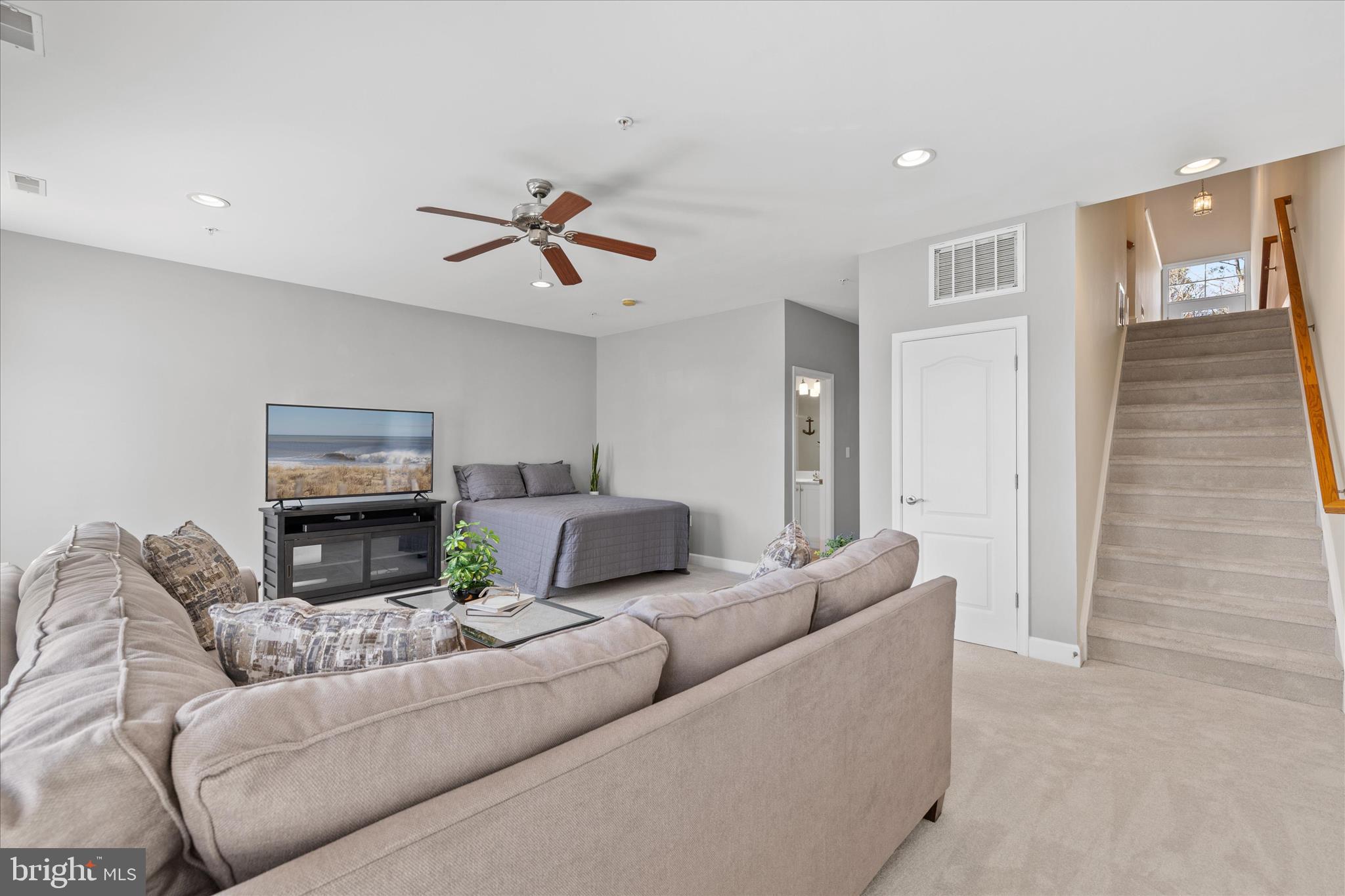GLEN RIDDLE - Residential