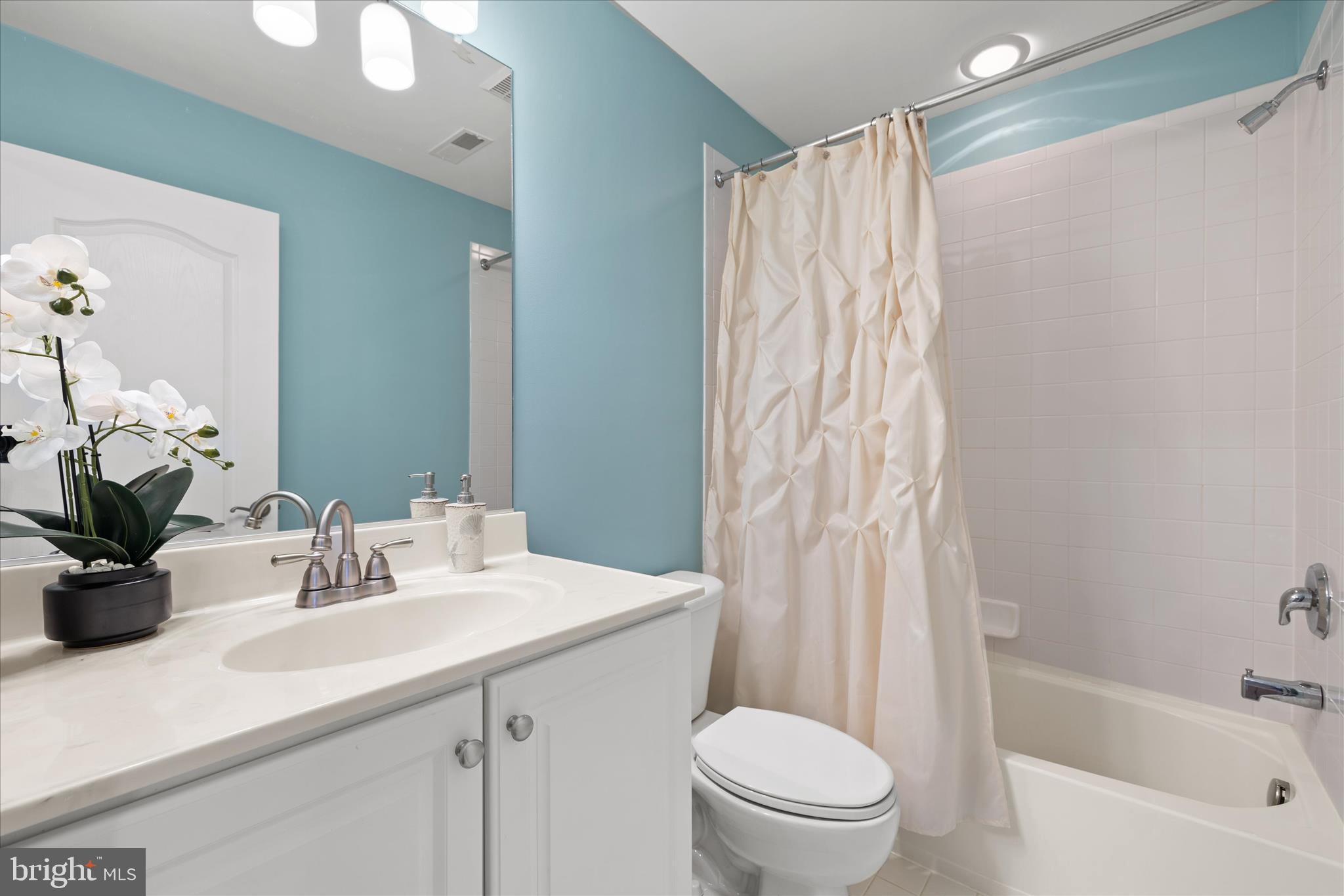 GLEN RIDDLE - Residential