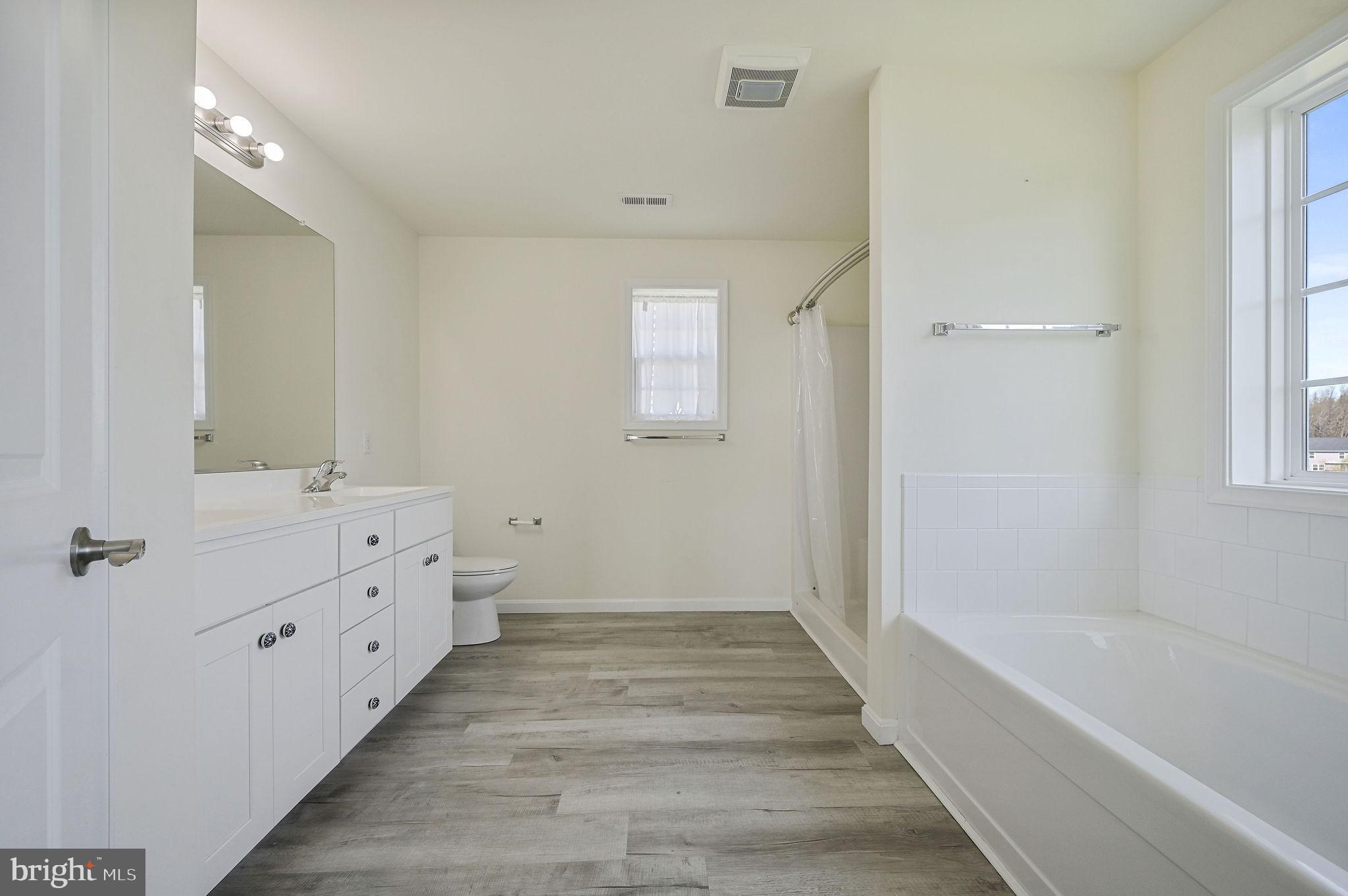 BARRETT FARM - Residential
