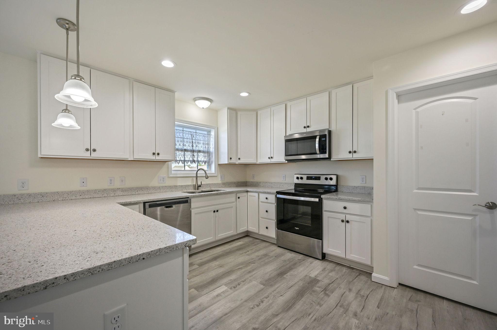 BARRETT FARM - Residential