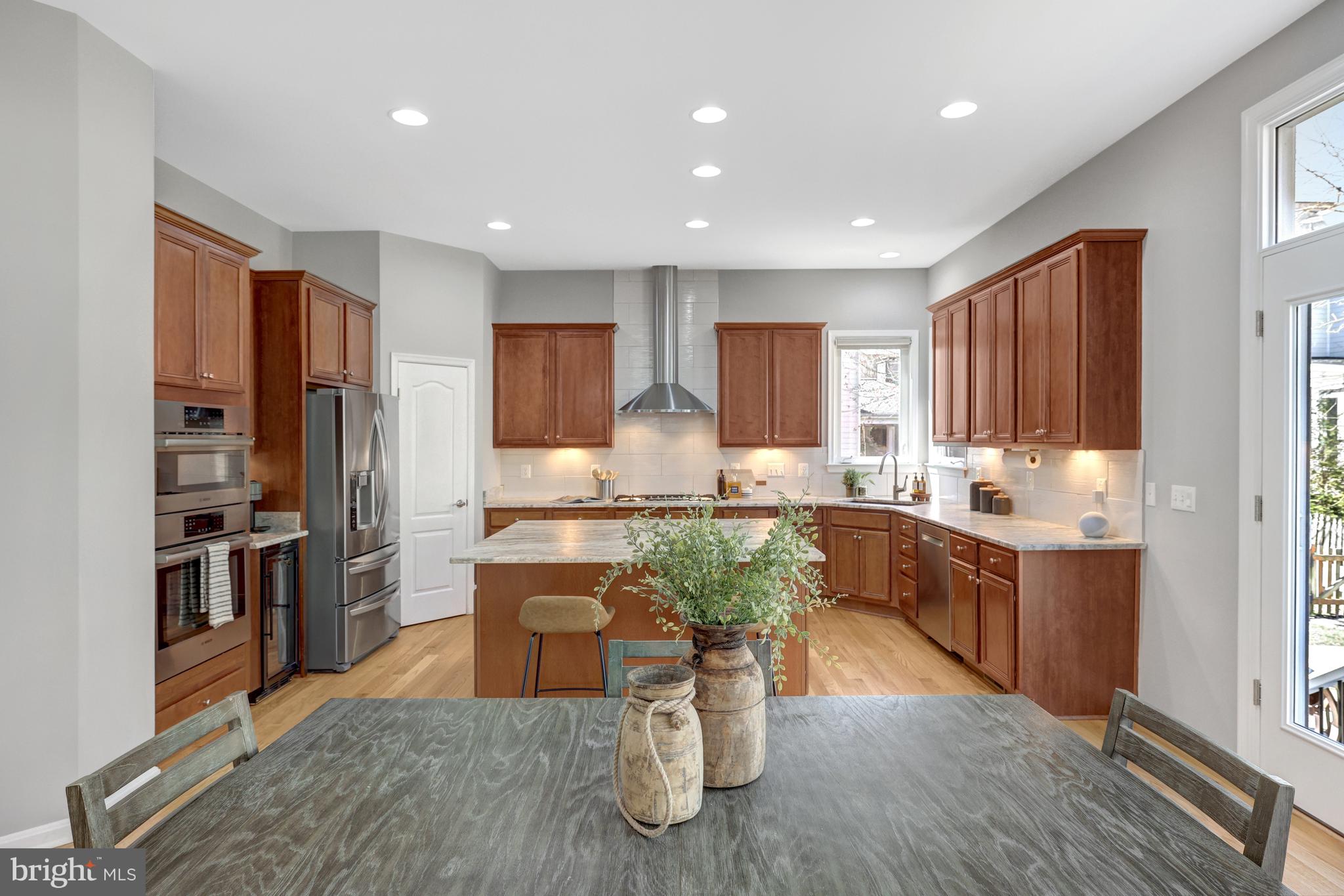 BROADLANDS SOUTH - Residential
