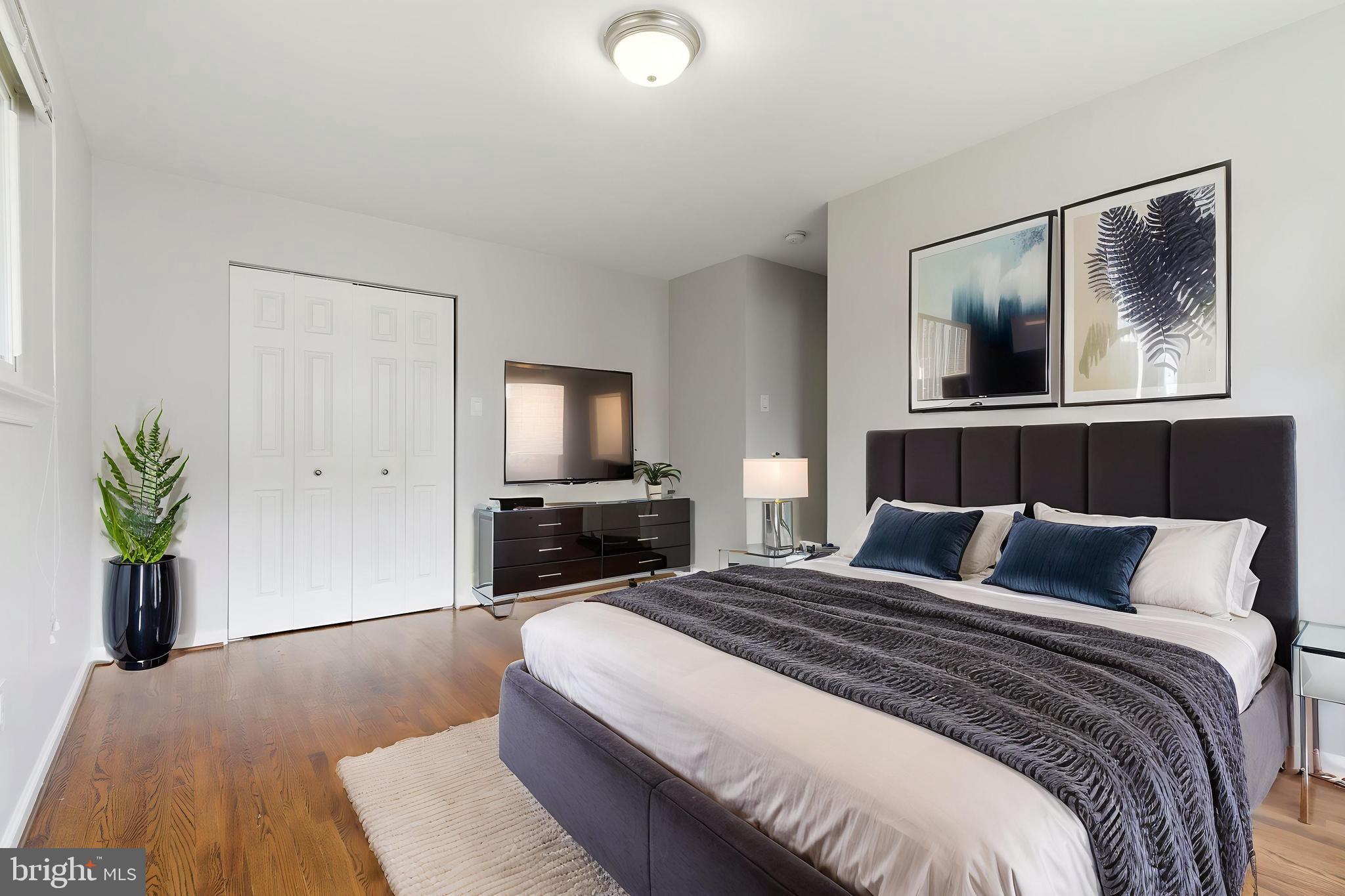 BEL PRE WOODS - Residential