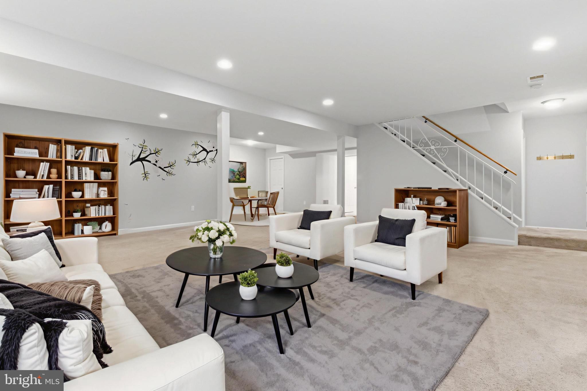BEL PRE WOODS - Residential