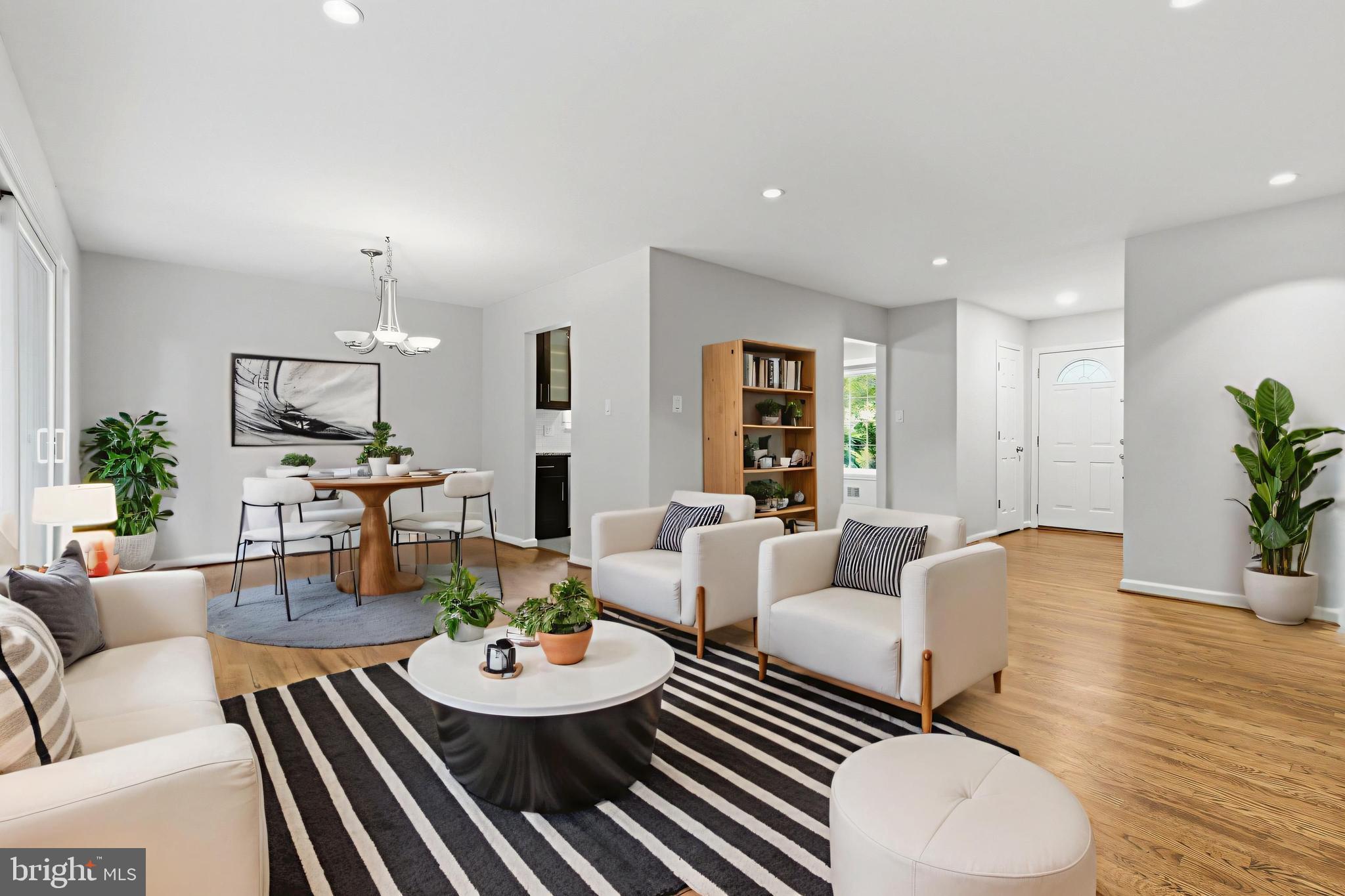 BEL PRE WOODS - Residential