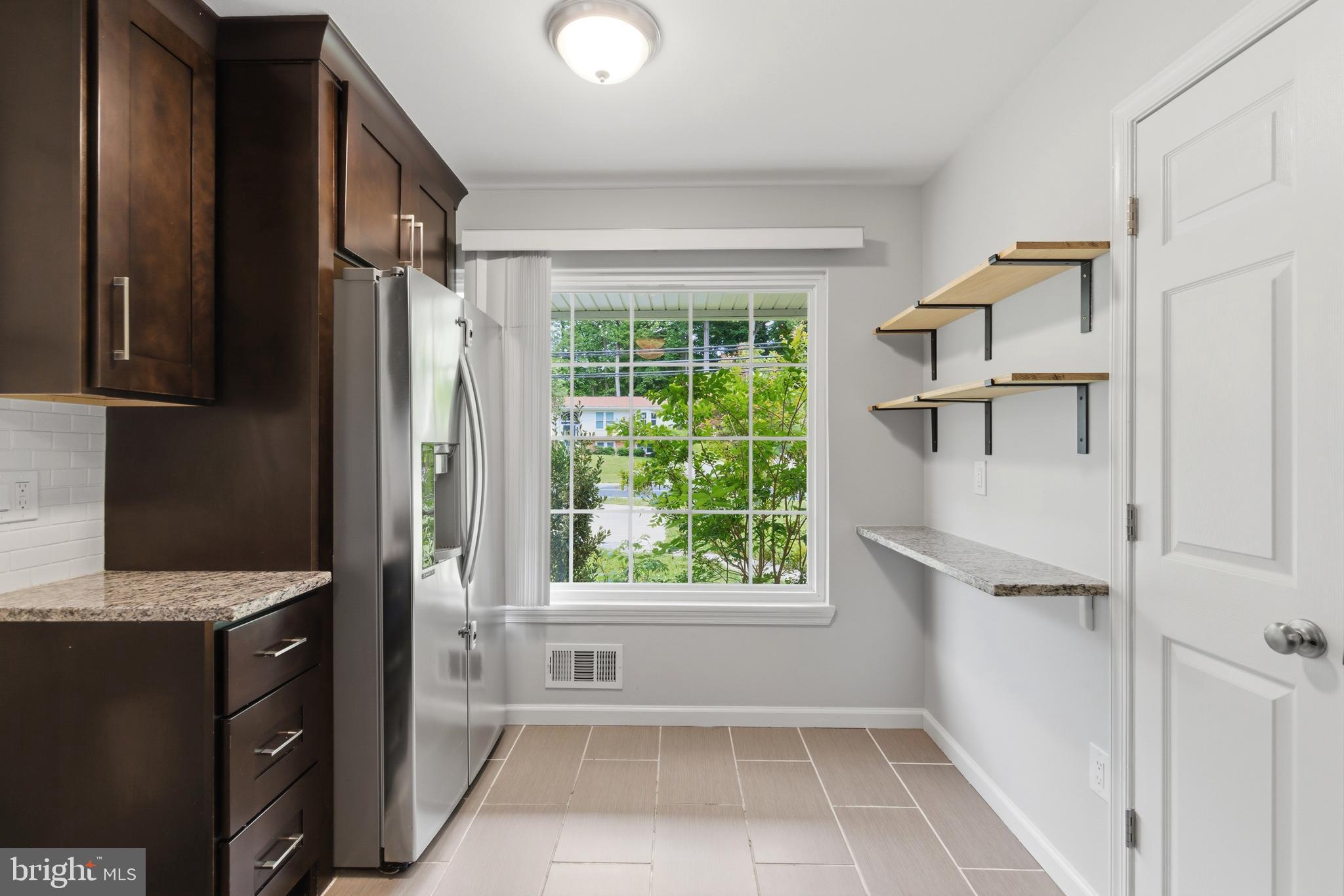 BEL PRE WOODS - Residential