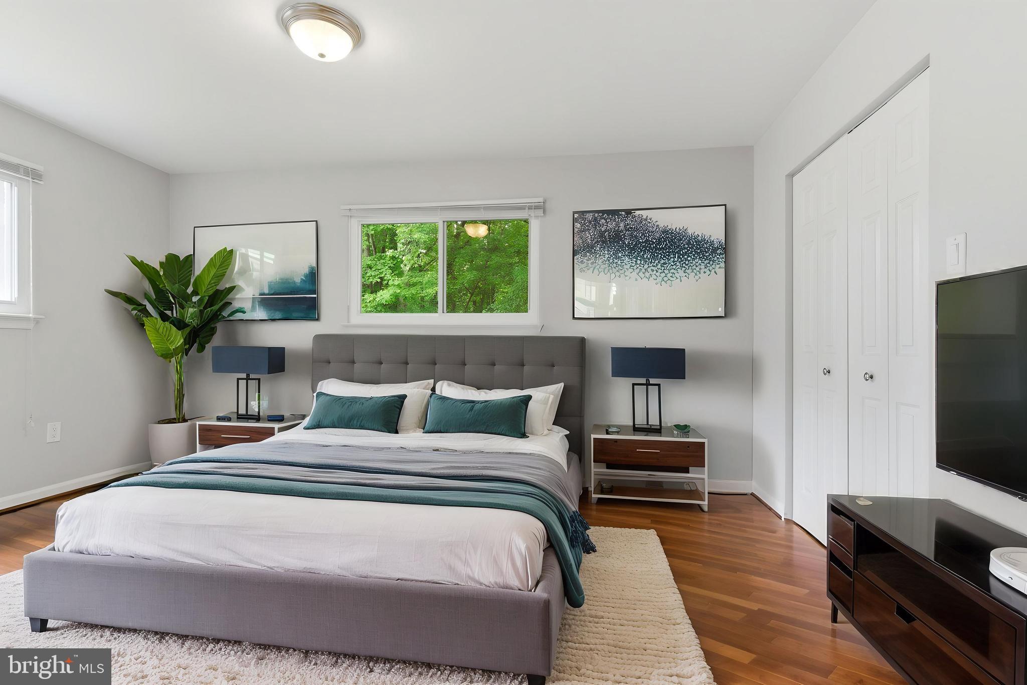 BEL PRE WOODS - Residential