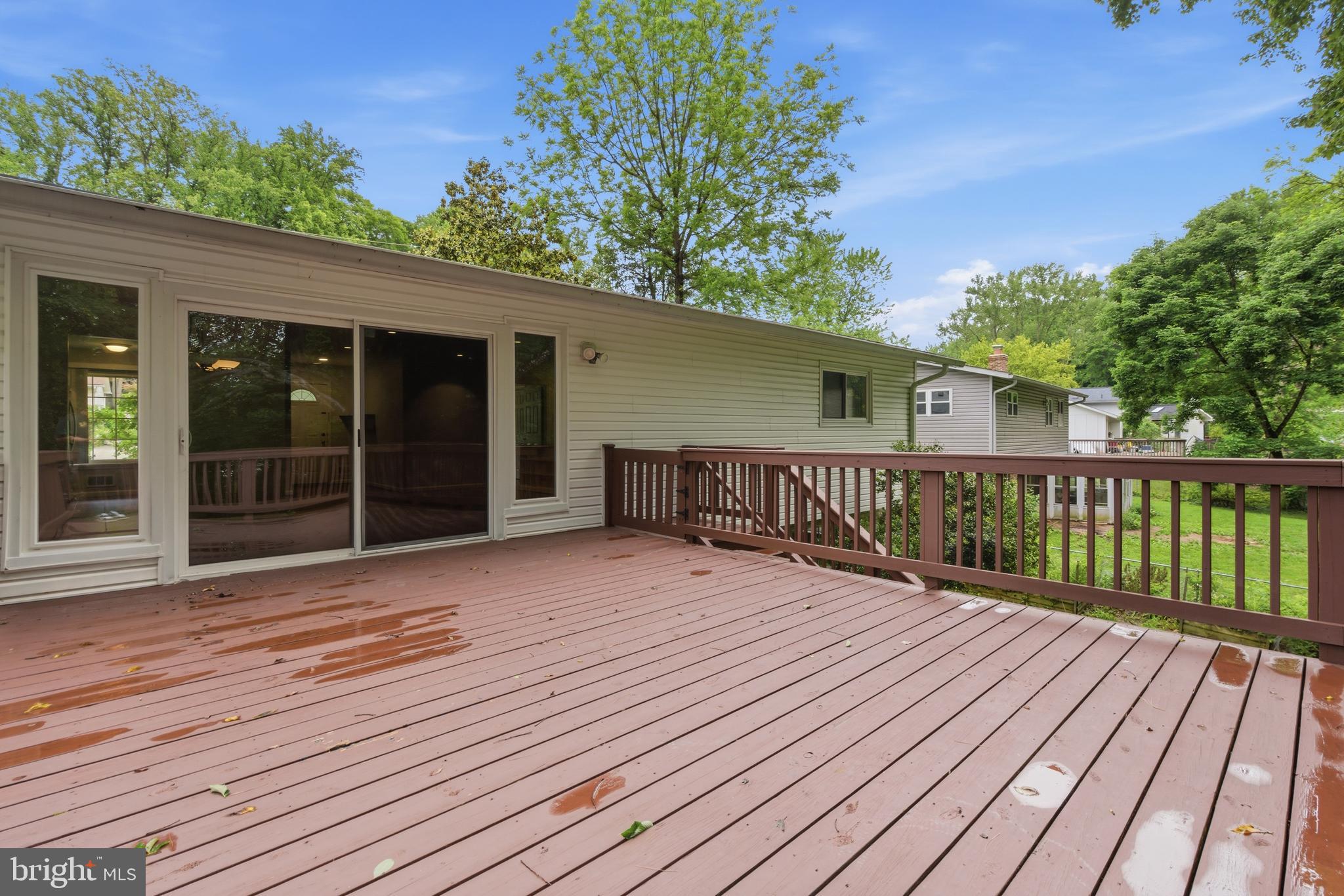 BEL PRE WOODS - Residential