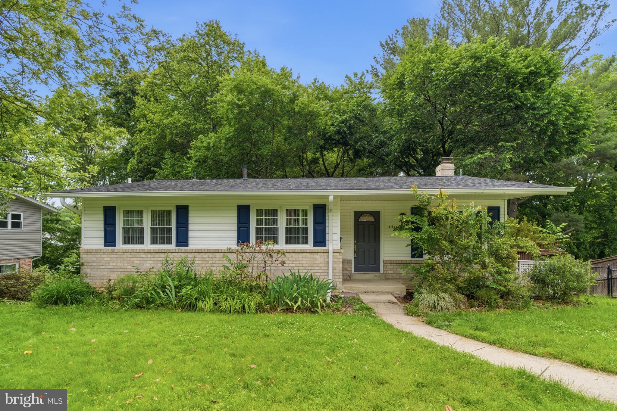BEL PRE WOODS - Residential