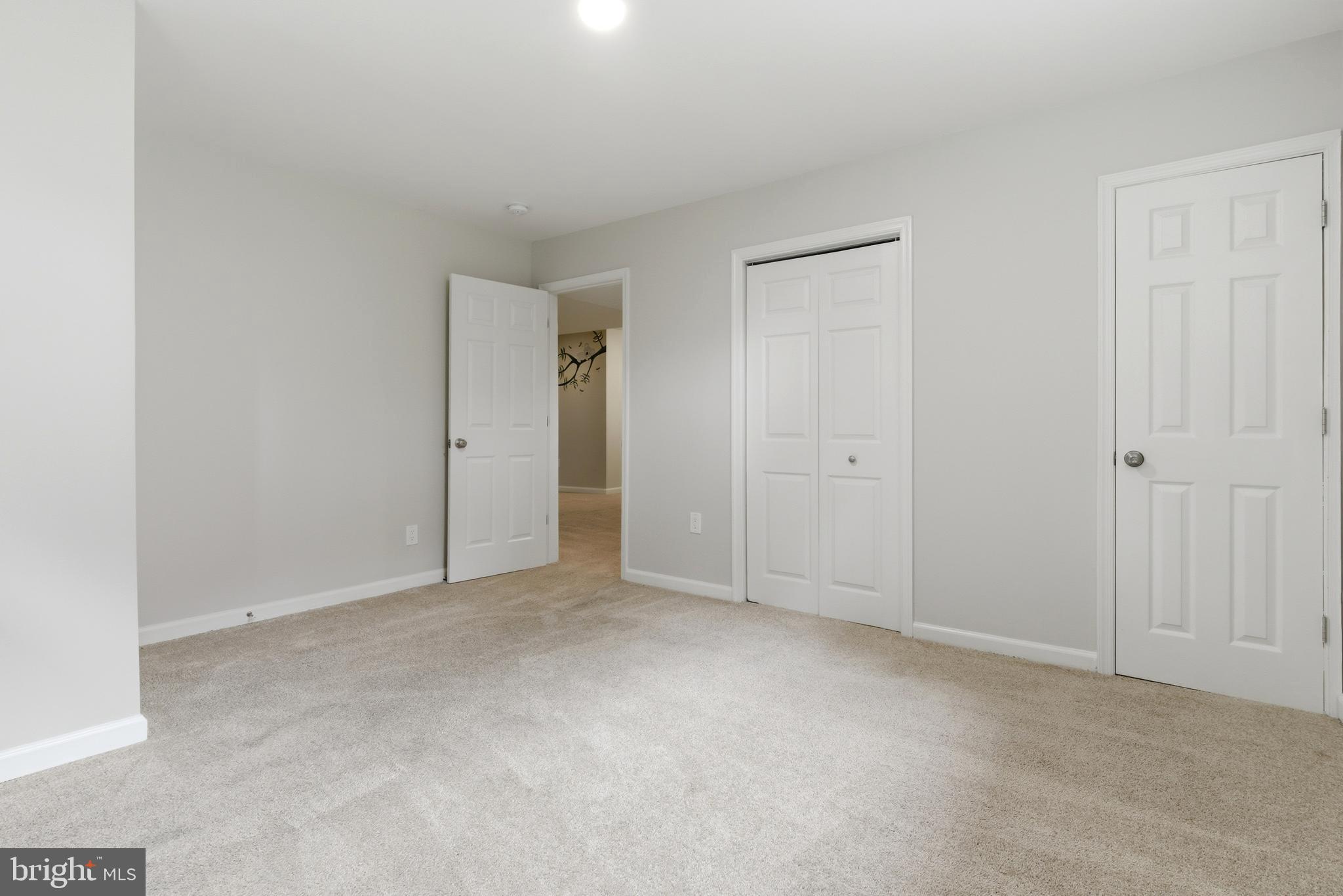 BEL PRE WOODS - Residential