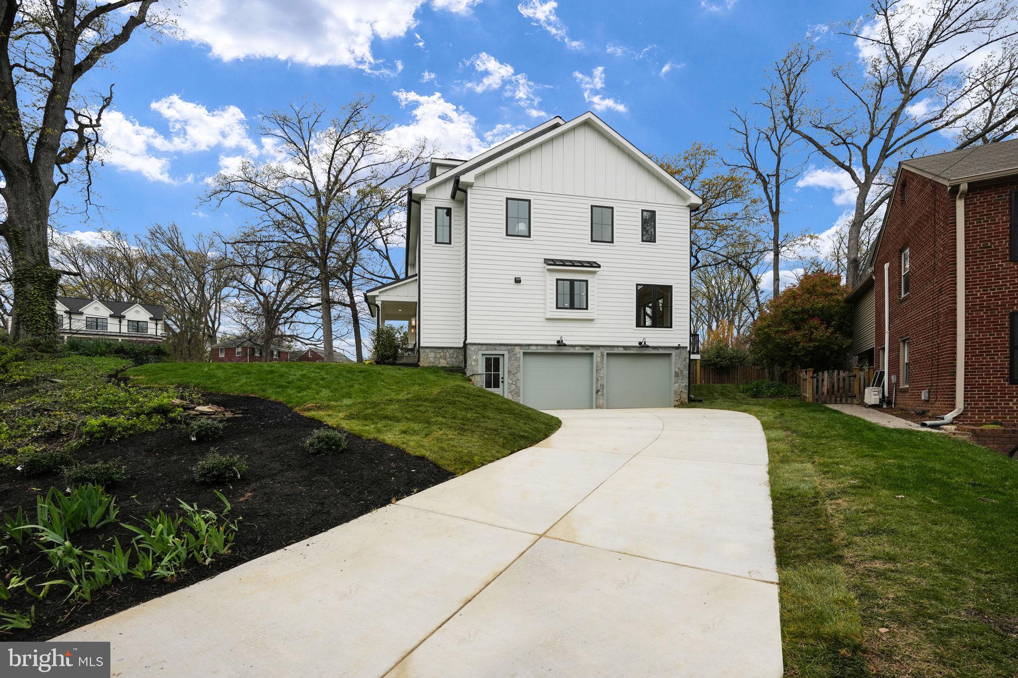BRADDOCK HEIGHTS - Residential