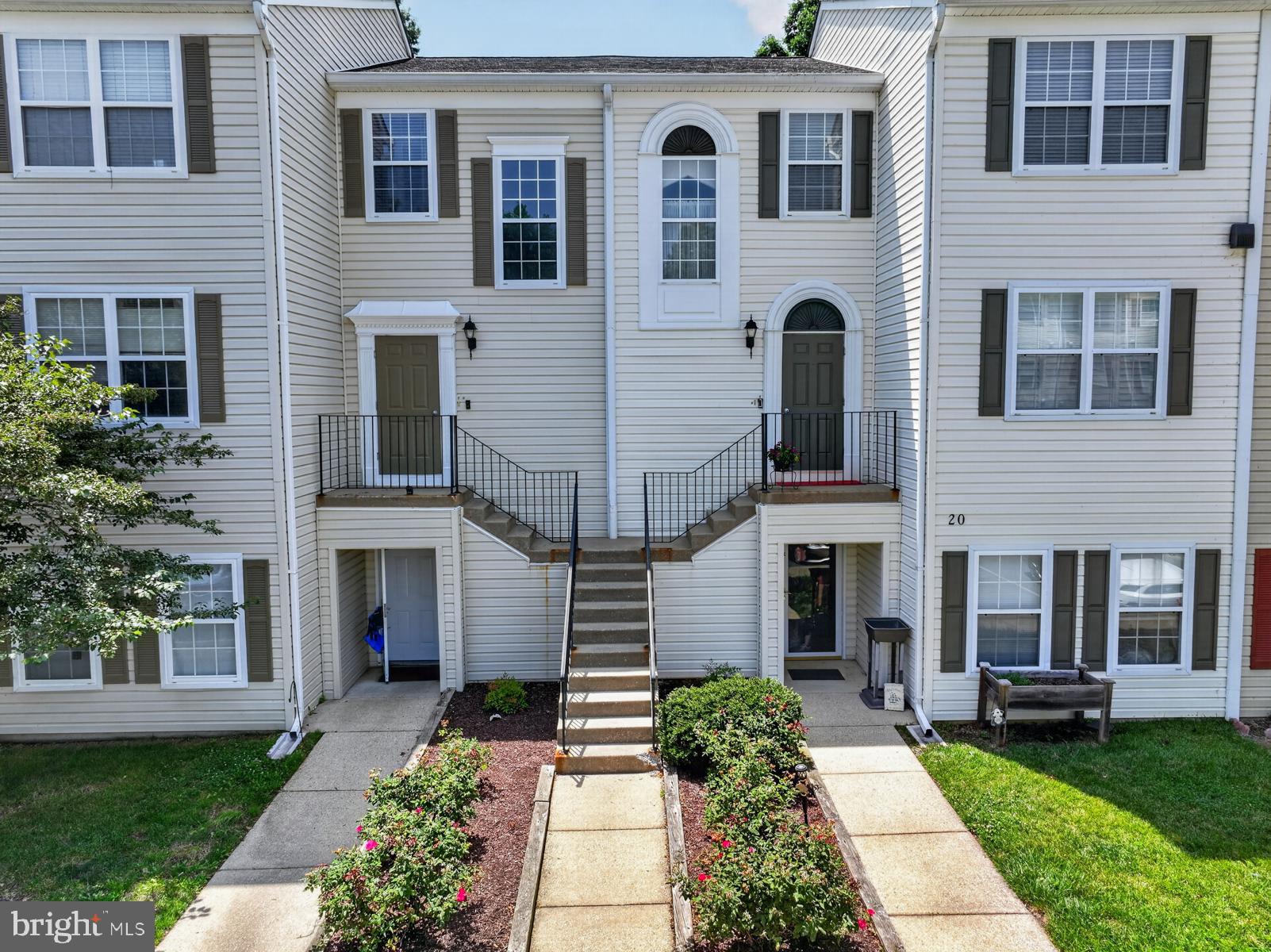 ANNAPOLIS OVERLOOK - Residential
