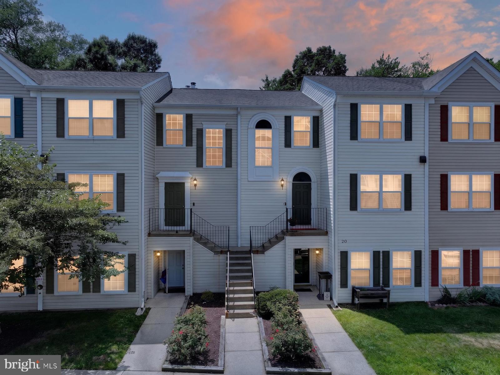 ANNAPOLIS OVERLOOK - Residential
