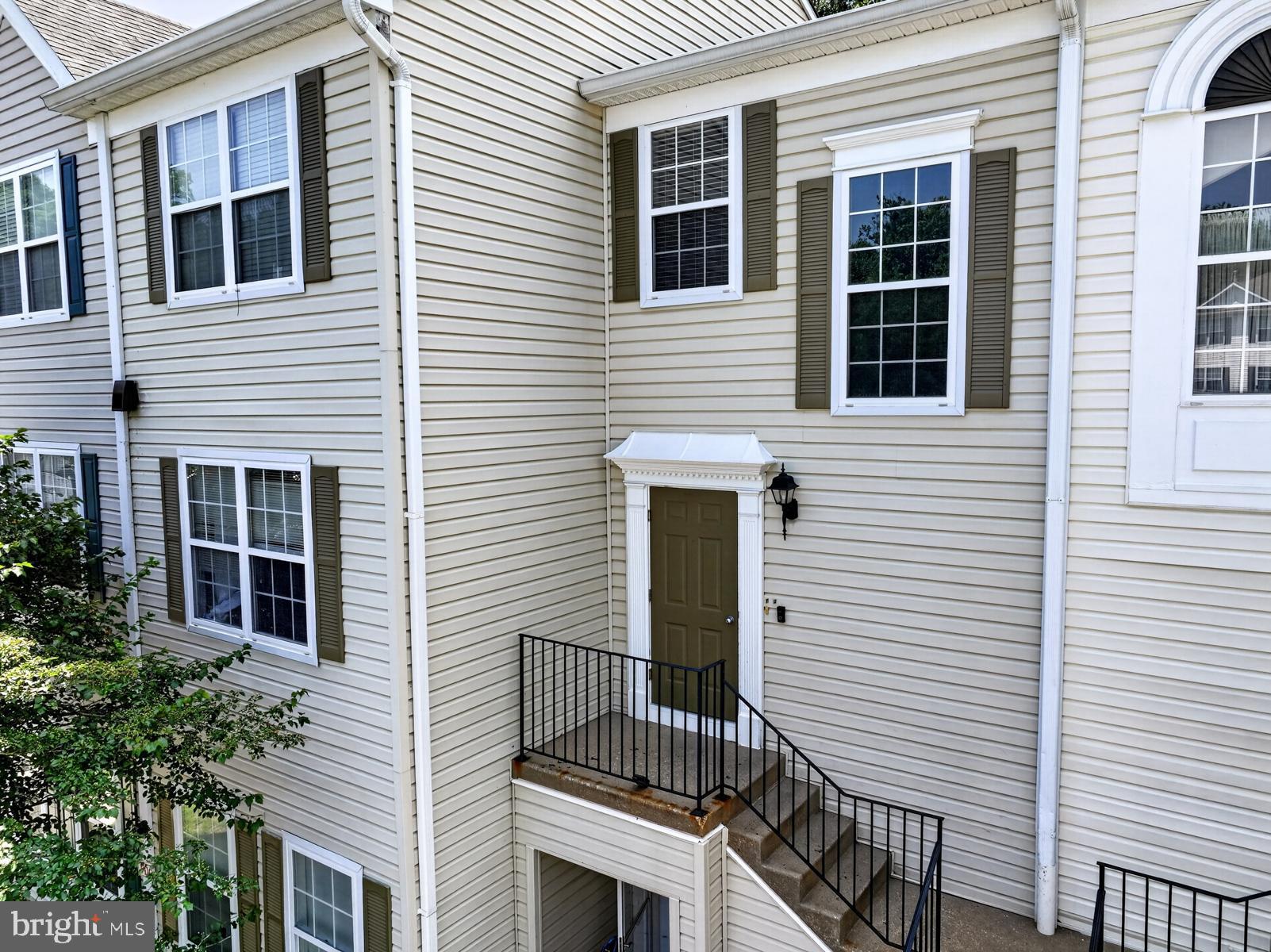 ANNAPOLIS OVERLOOK - Residential
