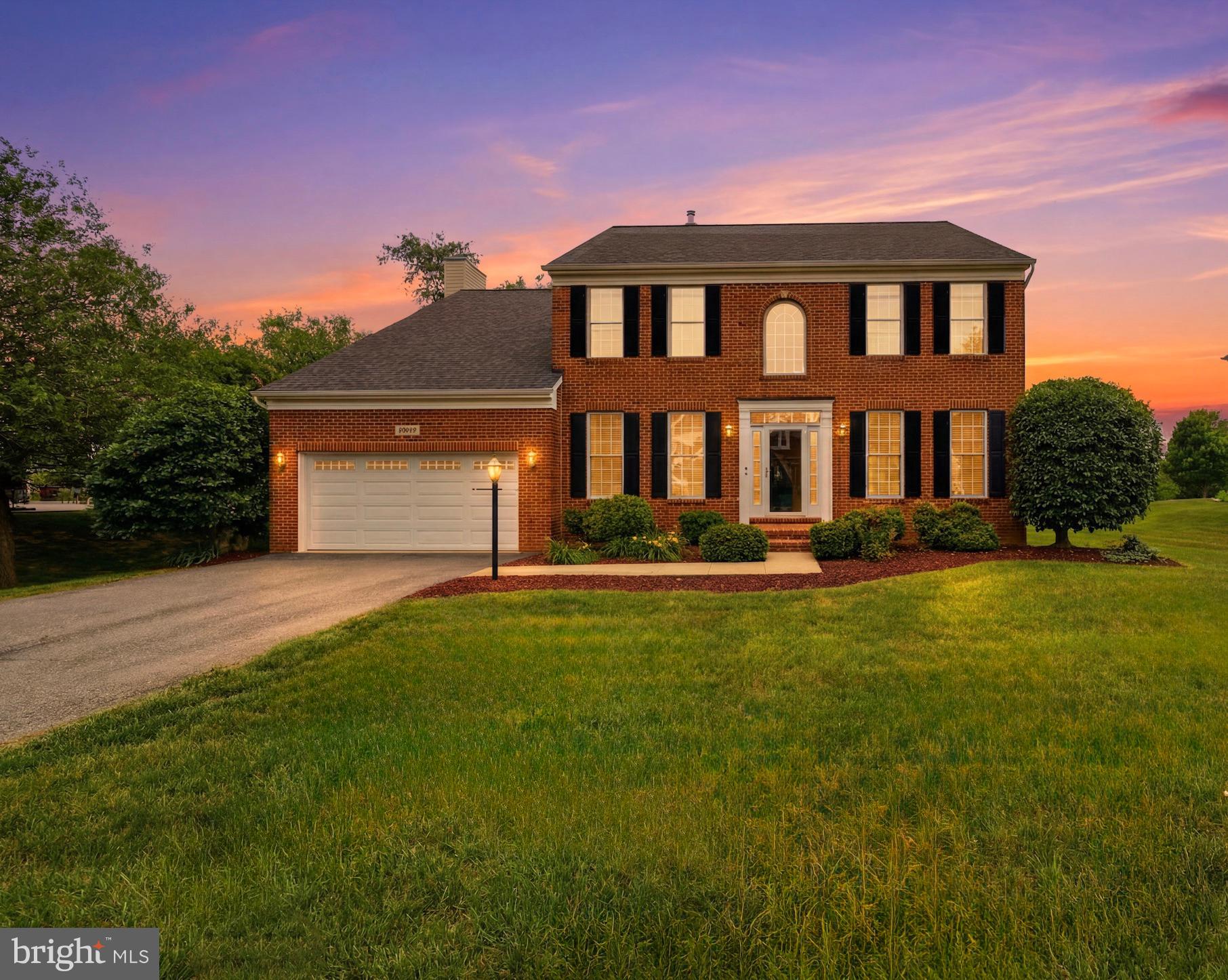 BRIARCLIFF MANOR - Residential