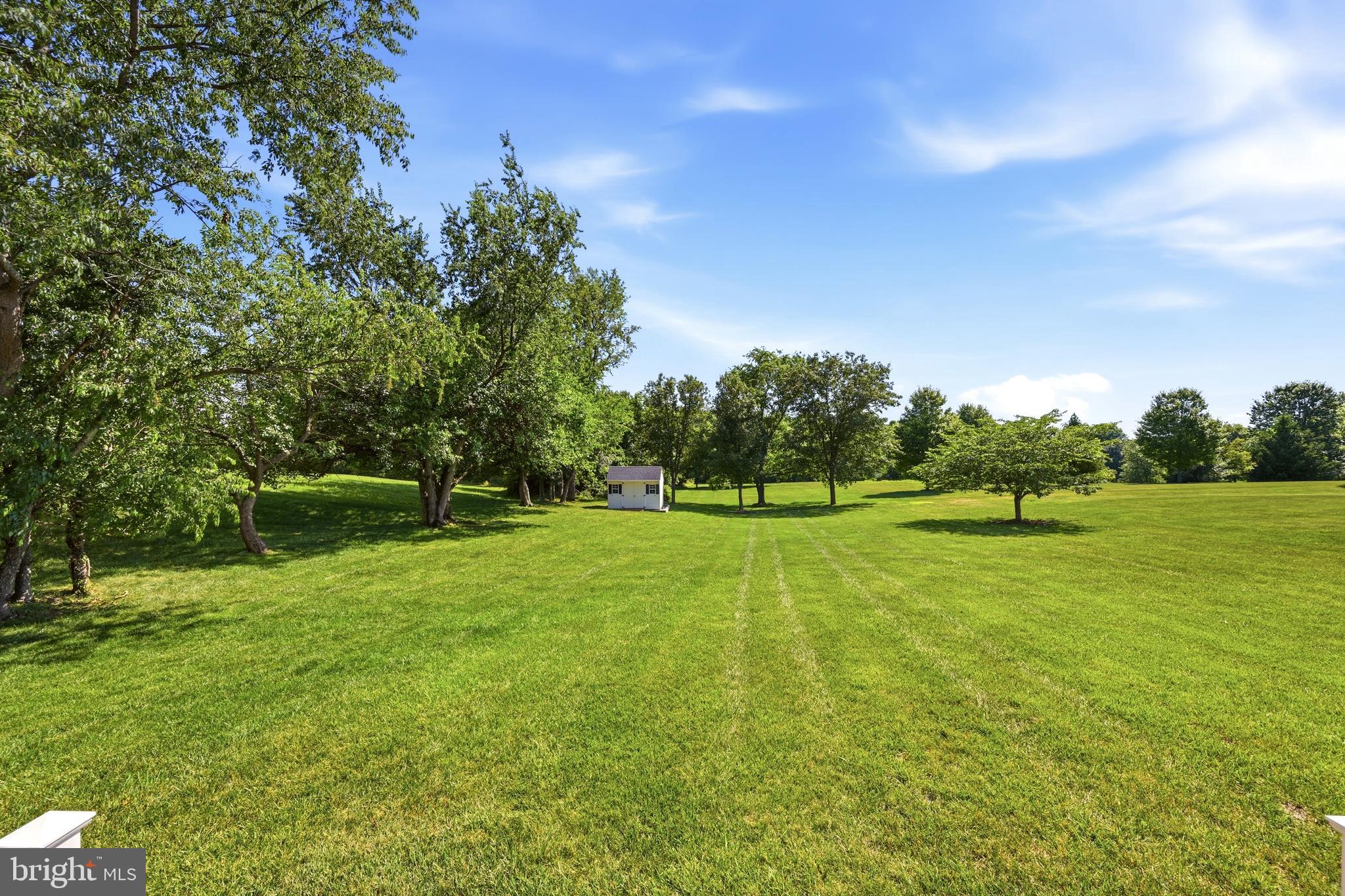 BRIARCLIFF MANOR - Residential