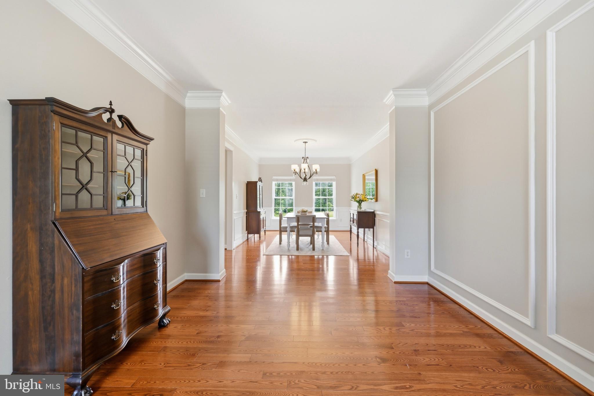 BRIARCLIFF MANOR - Residential