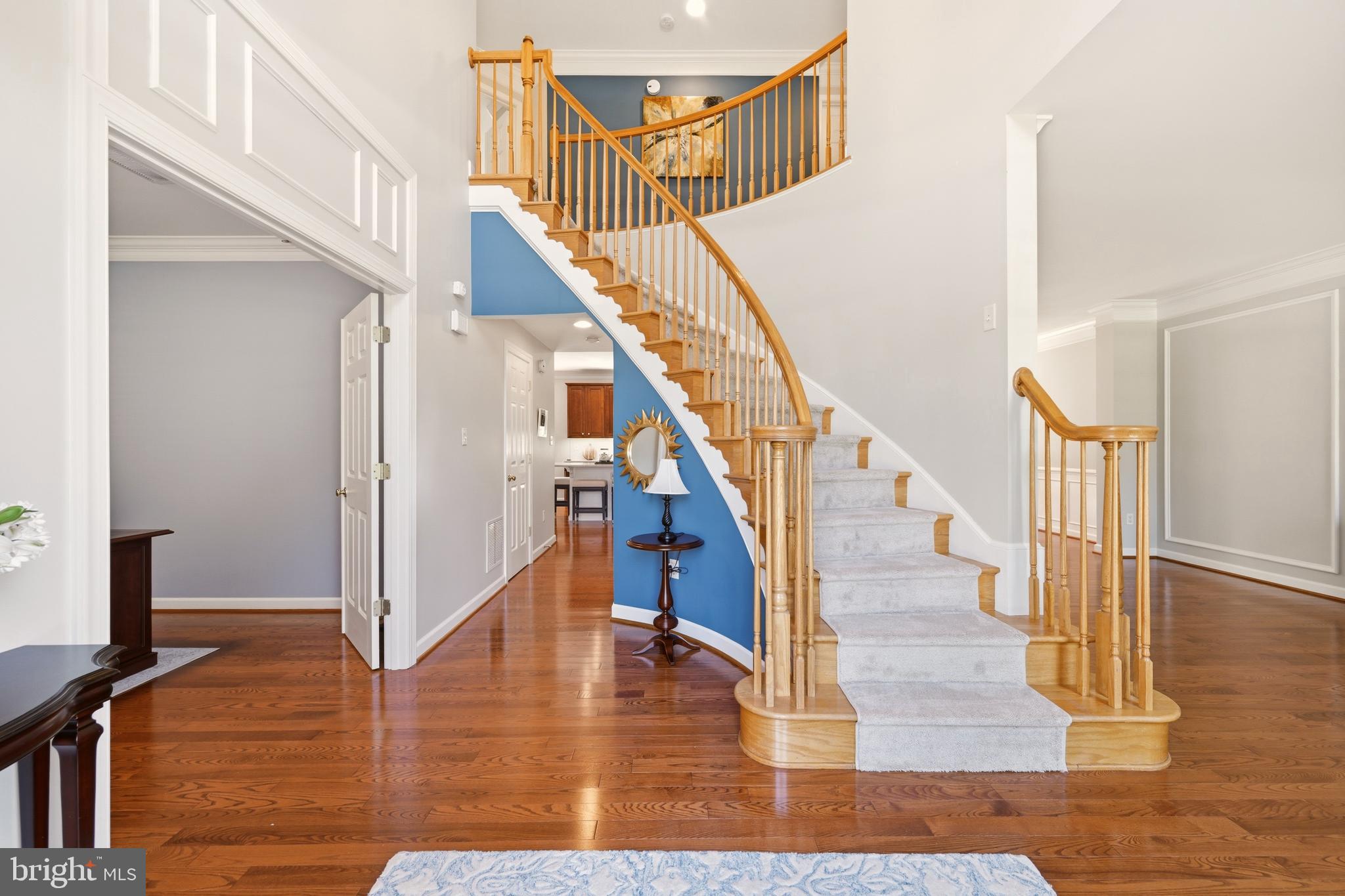 BRIARCLIFF MANOR - Residential