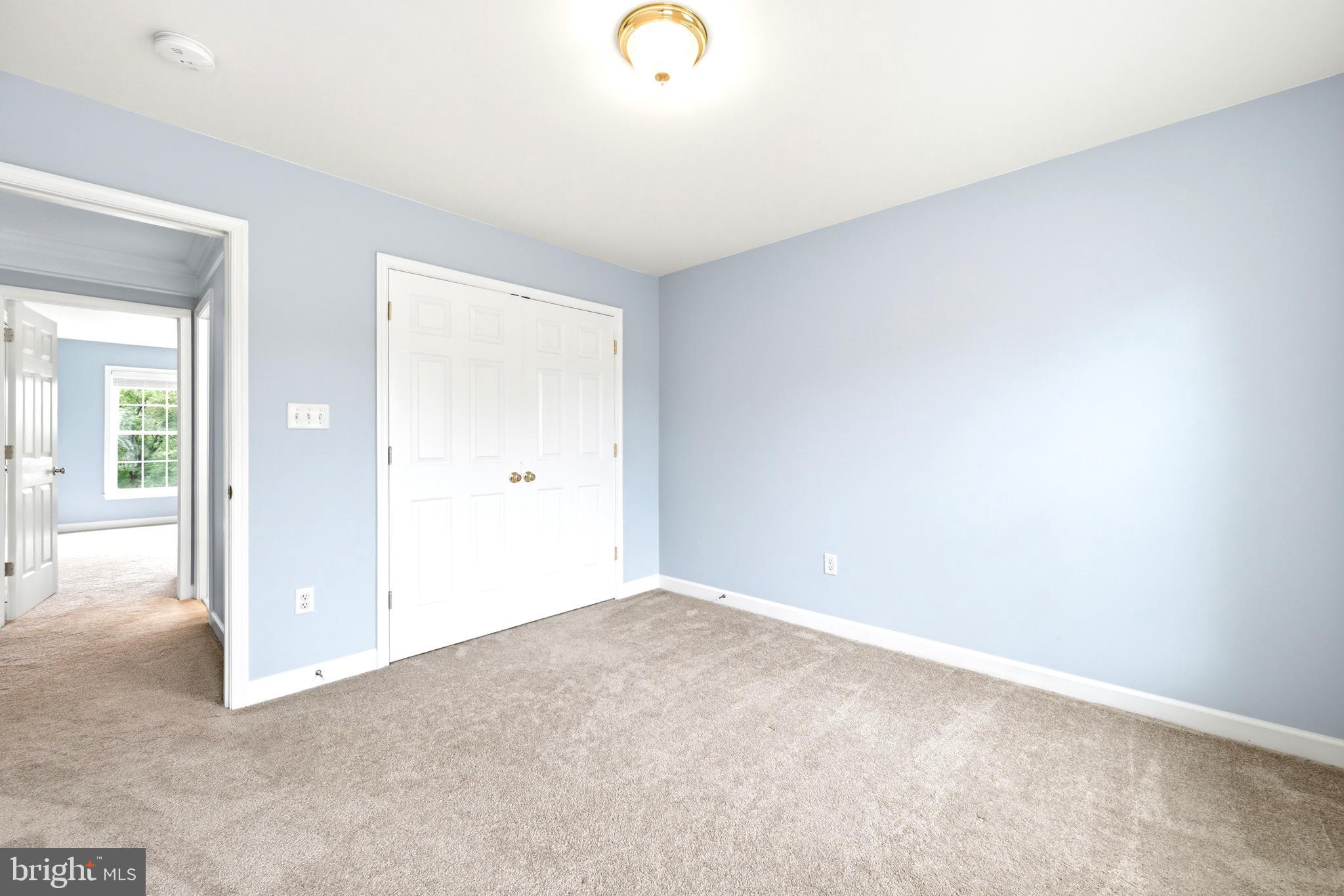BRIARCLIFF MANOR - Residential