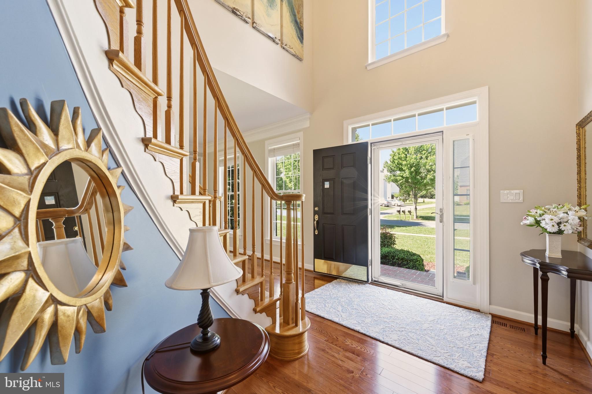 BRIARCLIFF MANOR - Residential