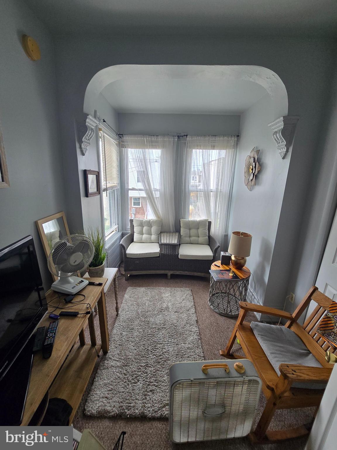 BELMONT - Residential Income
