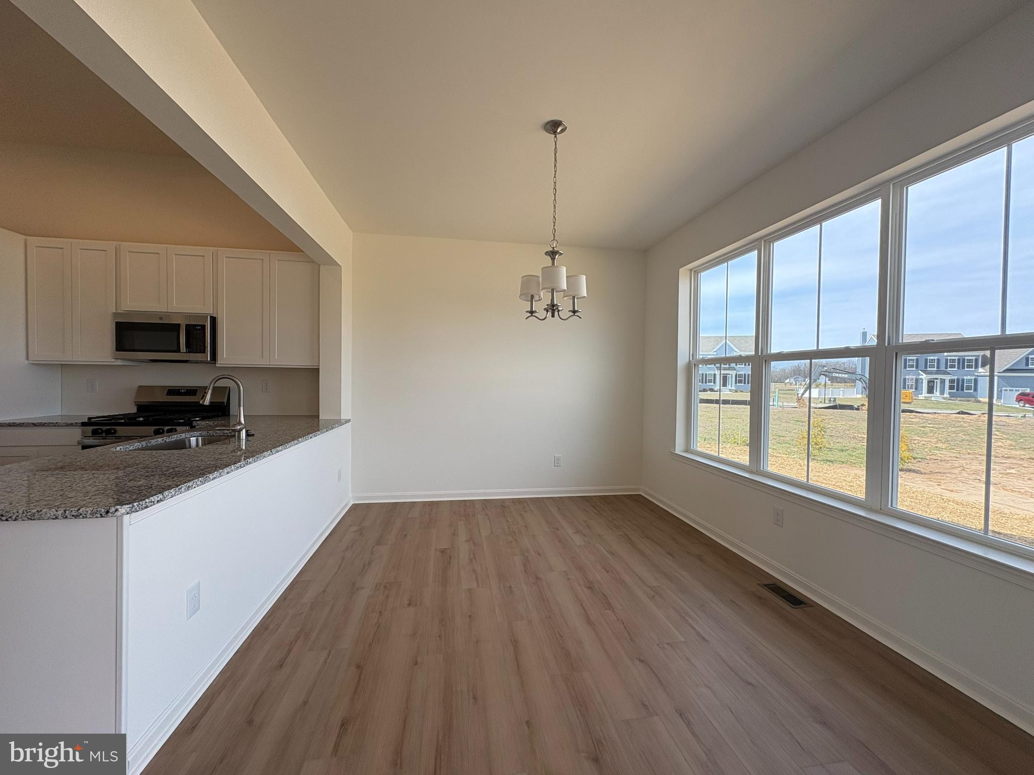 POND VIEW ESTATES - Residential