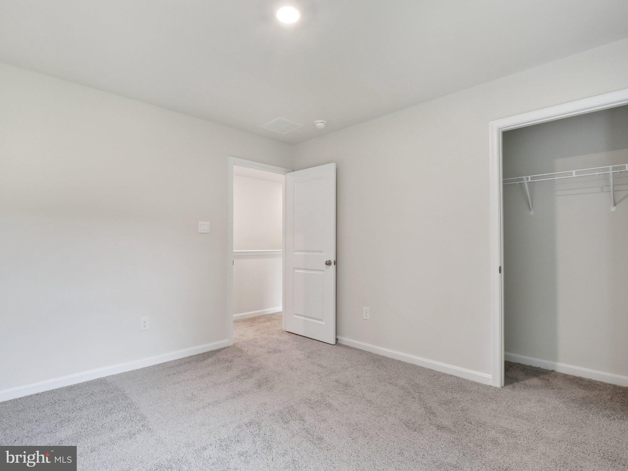 LADYSMITH VILLAGE - Residential