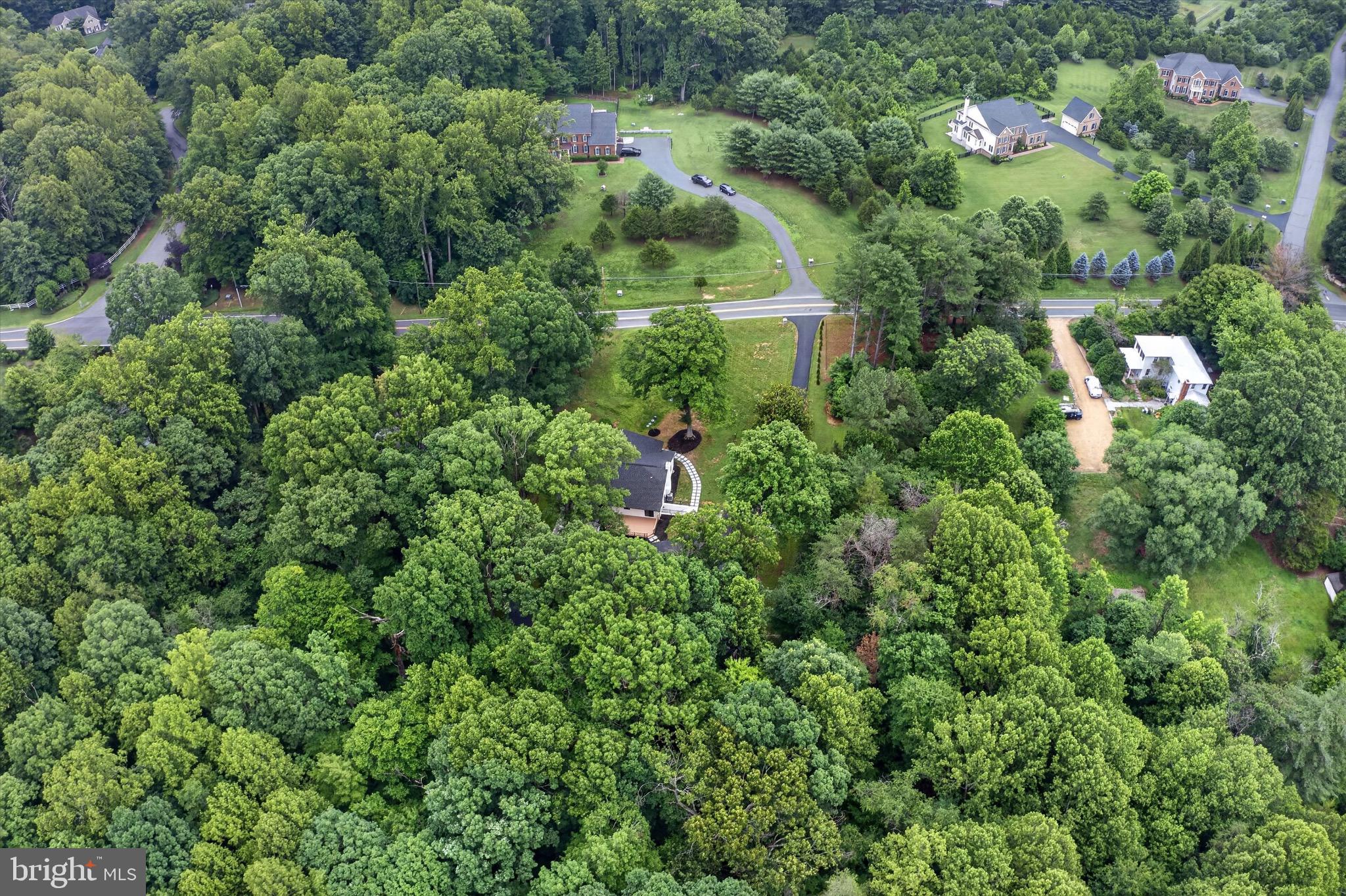 WOLF RUN - Residential