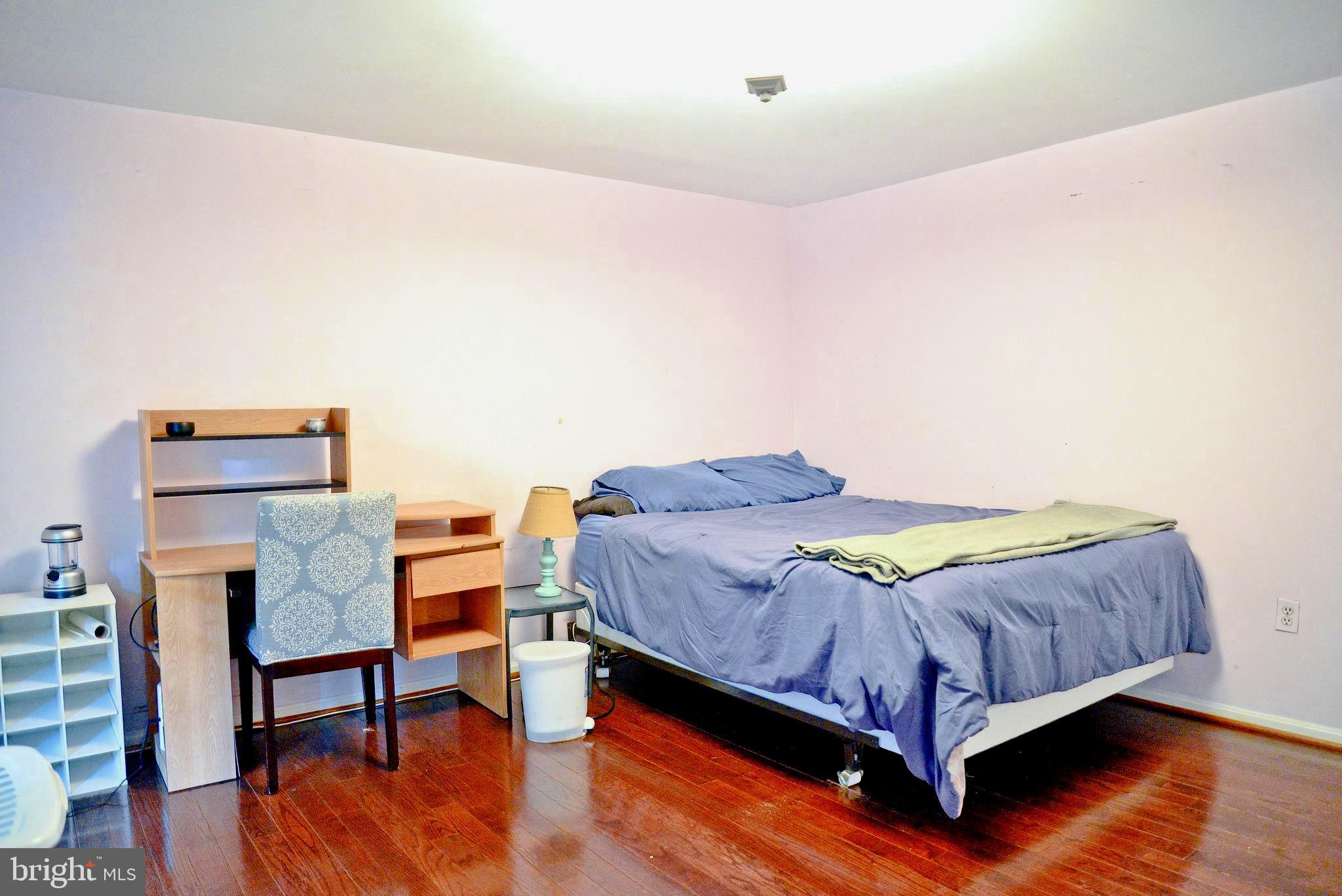 LONGMEAD CROSSING - Residential