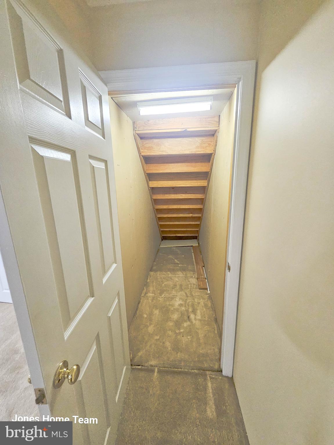 LONGMEAD CROSSING - Residential