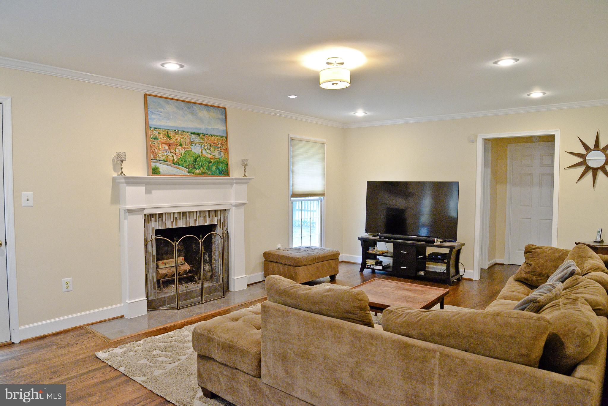 LONGMEAD CROSSING - Residential