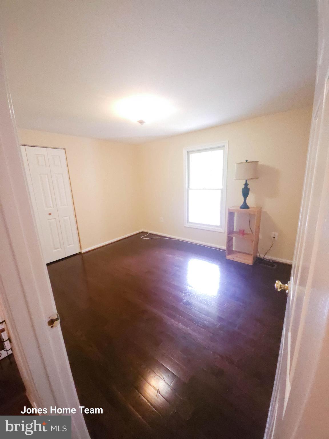 LONGMEAD CROSSING - Residential