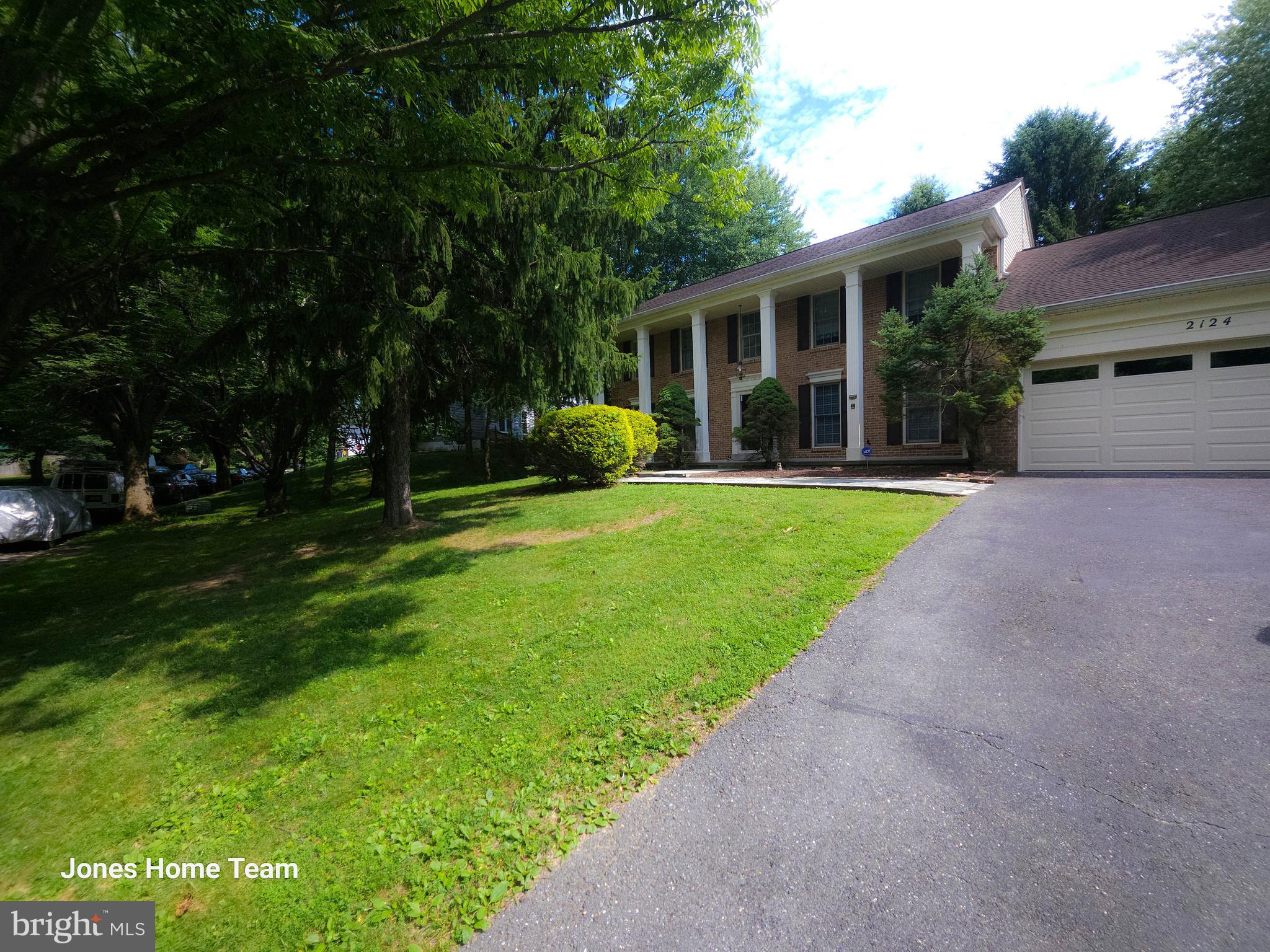 Welcome to this beautifully maintained traditional home nestled in the sought-after Longmead community of Montgomery County. This spacious home offers the perfect blend of classic charm, functional living, and modern comfort.

Step inside to a welcoming foyer that sets the tone for the thoughtfully designed layout. The main level features a dedicated home office—ideal for today’s work-from-home lifestyle—along with inviting living and dining spaces perfect for both everyday living and entertaining.

Upstairs, you’ll find four generously sized bedrooms, including a comfortable primary suite. The basement adds valuable flexibility, featuring a bonus room that can easily serve as a guest space, home gym, or additional private retreat. Out back, enjoy the yard—perfect for relaxing evenings, outdoor gatherings, or simply unwinding in your own  oasis.

This home is located in the charming Longmead neighborhood, residents enjoy a true sense of community along with access to neighborhood amenities, scenic paths, and convenient proximity to shopping, dining, and commuter routes.

This is the one you’ve been waiting for—don’t miss the opportunity to call it home.