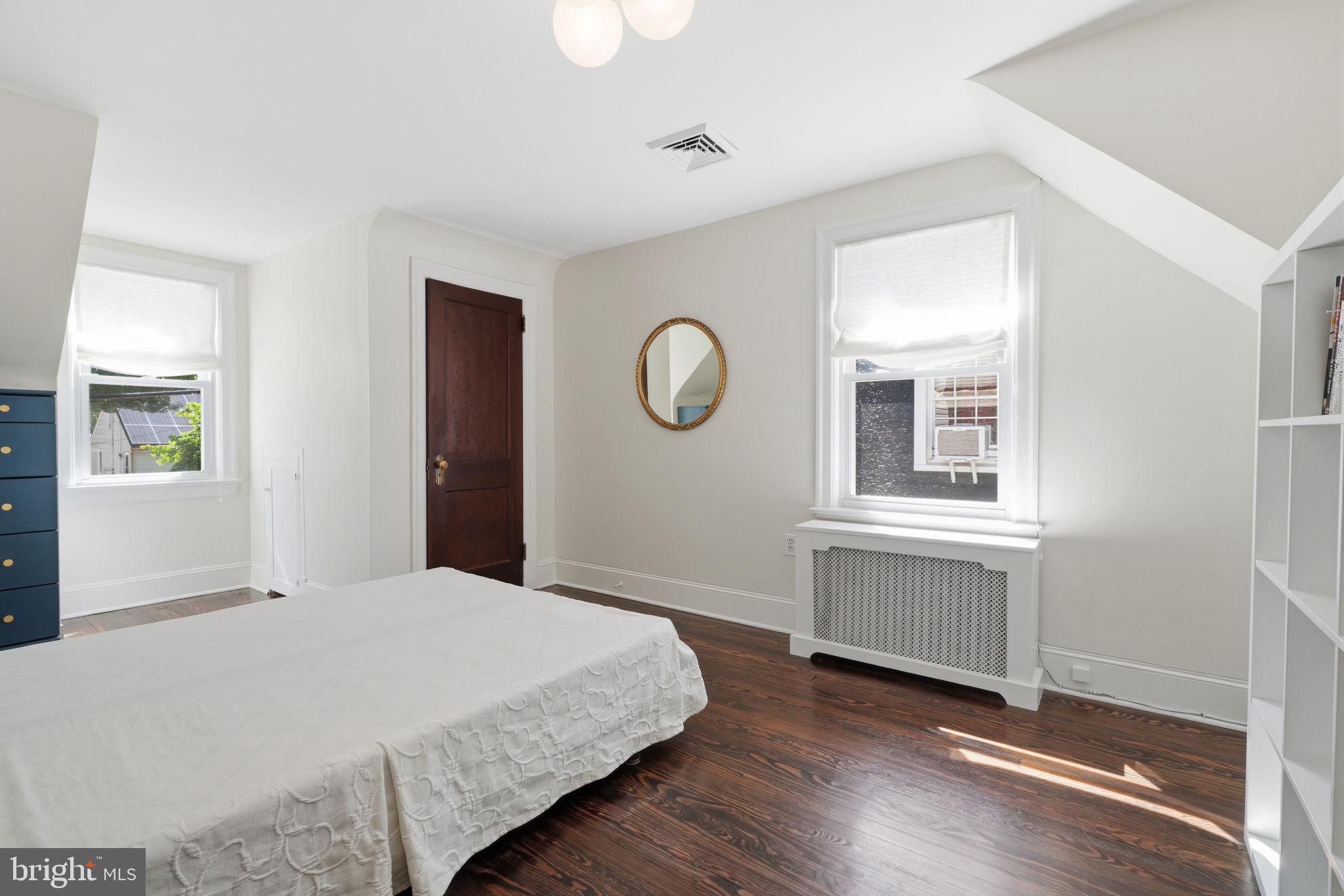 WASHINGTON HGTS - Residential