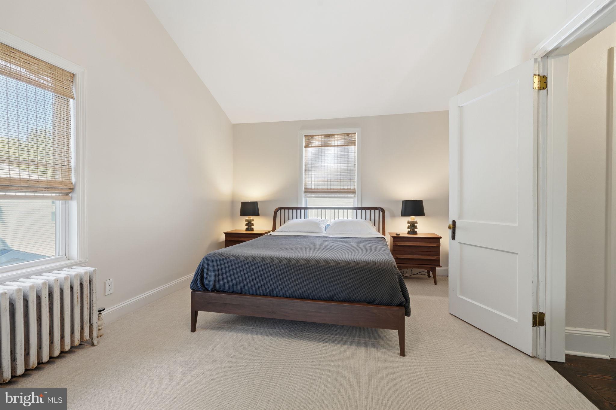 WASHINGTON HGTS - Residential