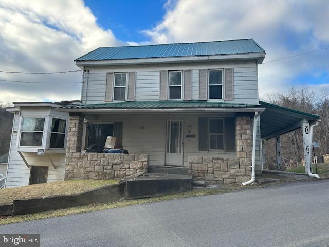 Large home with two full baths one on the main floor.   Home has a newer roof and windows.  There is no heating unit.  Huge family room that will fit all your family and more !!!  Interior of the home needs repair.  Kitchen is totally functional.  Separate oversized dining room.   Laundry is also on main floor.  Home priced at an exceptional price for the size.  Seller would like a quick sale.  Selling AS-IS.  Don't miss the opportunity to own such a large home with all the amenities.  Good sized yard for the kids to play.  If you are a Do-It yourselfer this is the home for you.