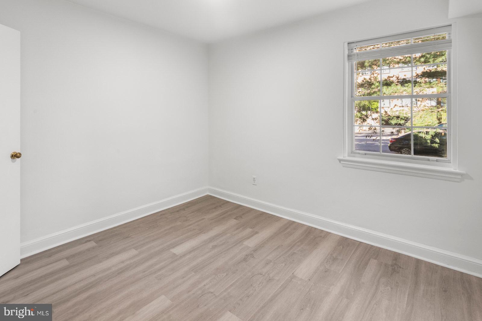 WESTMORELAND TERRACE - Residential