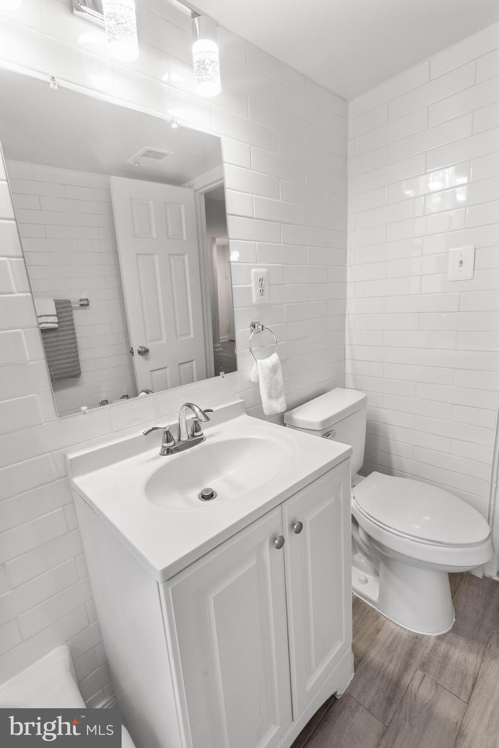 WESTMORELAND TERRACE - Residential