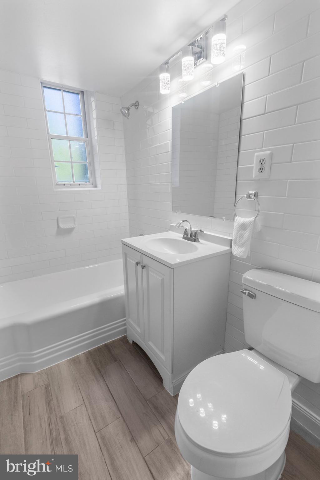 WESTMORELAND TERRACE - Residential