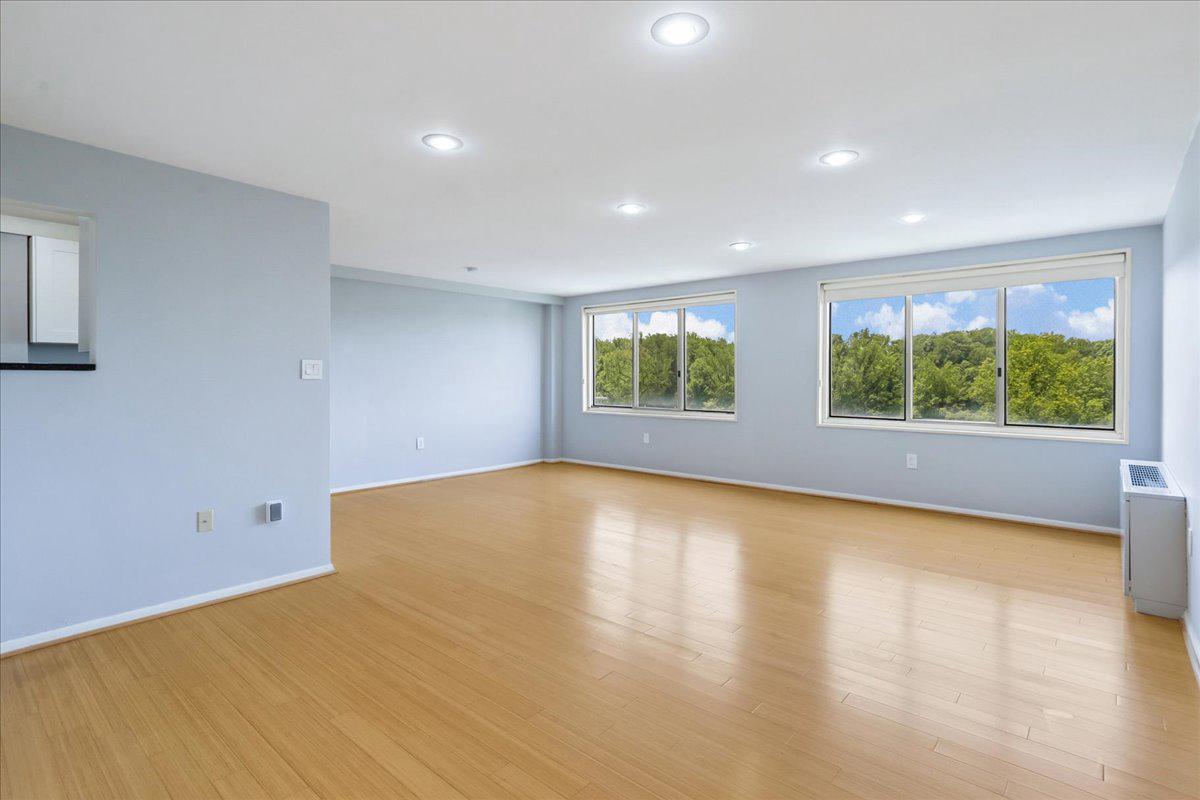 GROSVENOR PARK - Residential